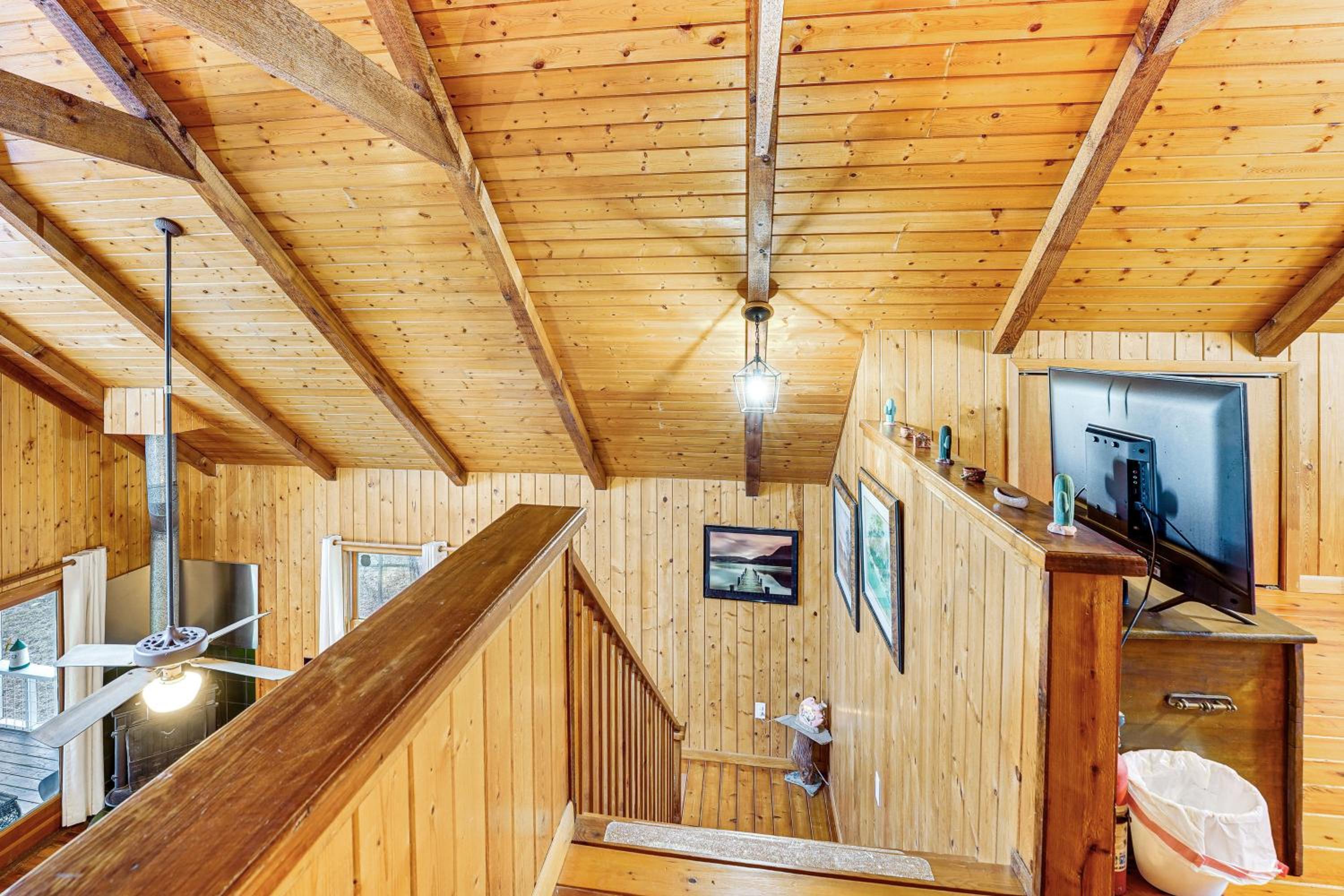 Dog-Friendly Home with Dock on Suwannee River!
