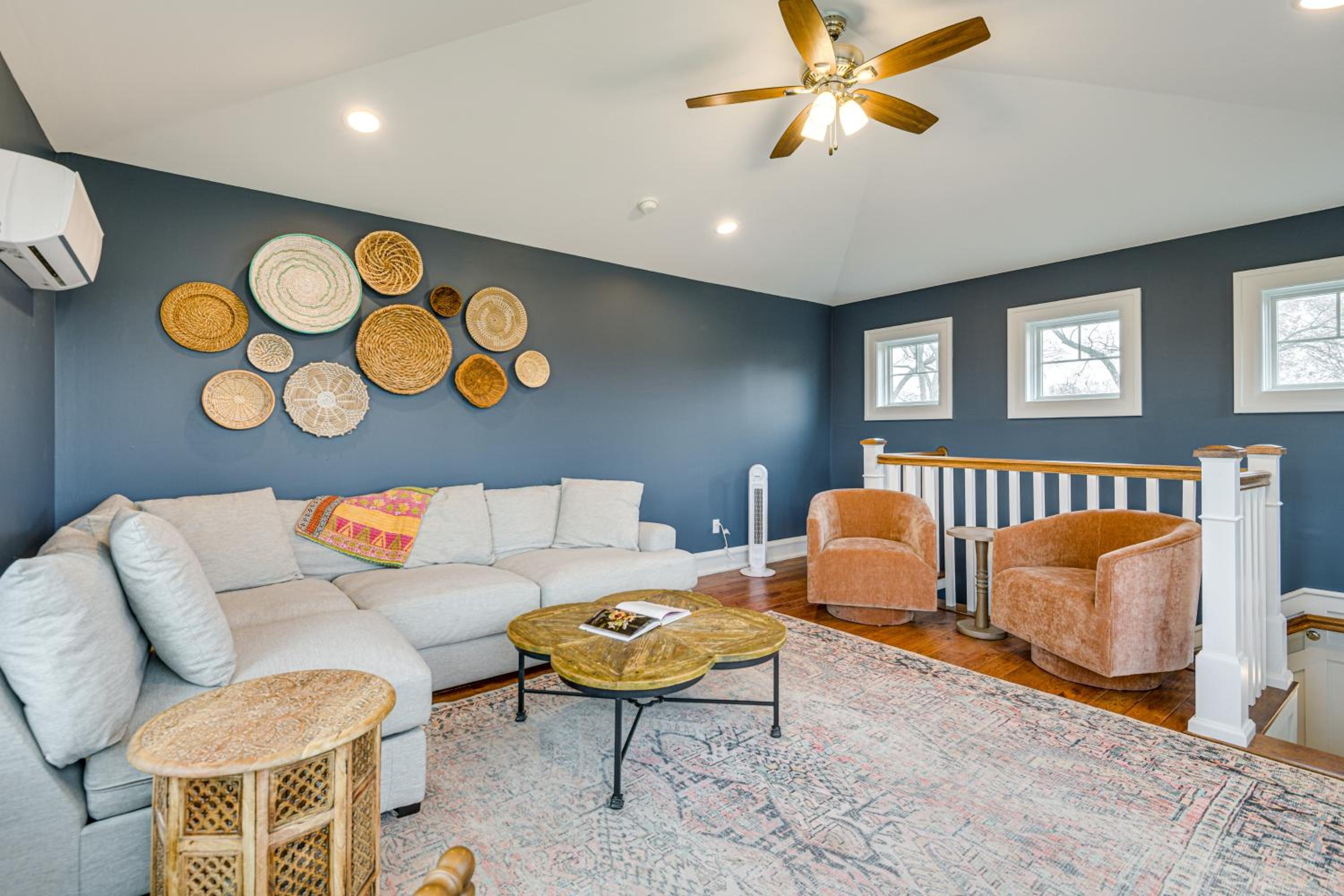 Great for Groups Home 3 Mi to Dtwn Springfield!