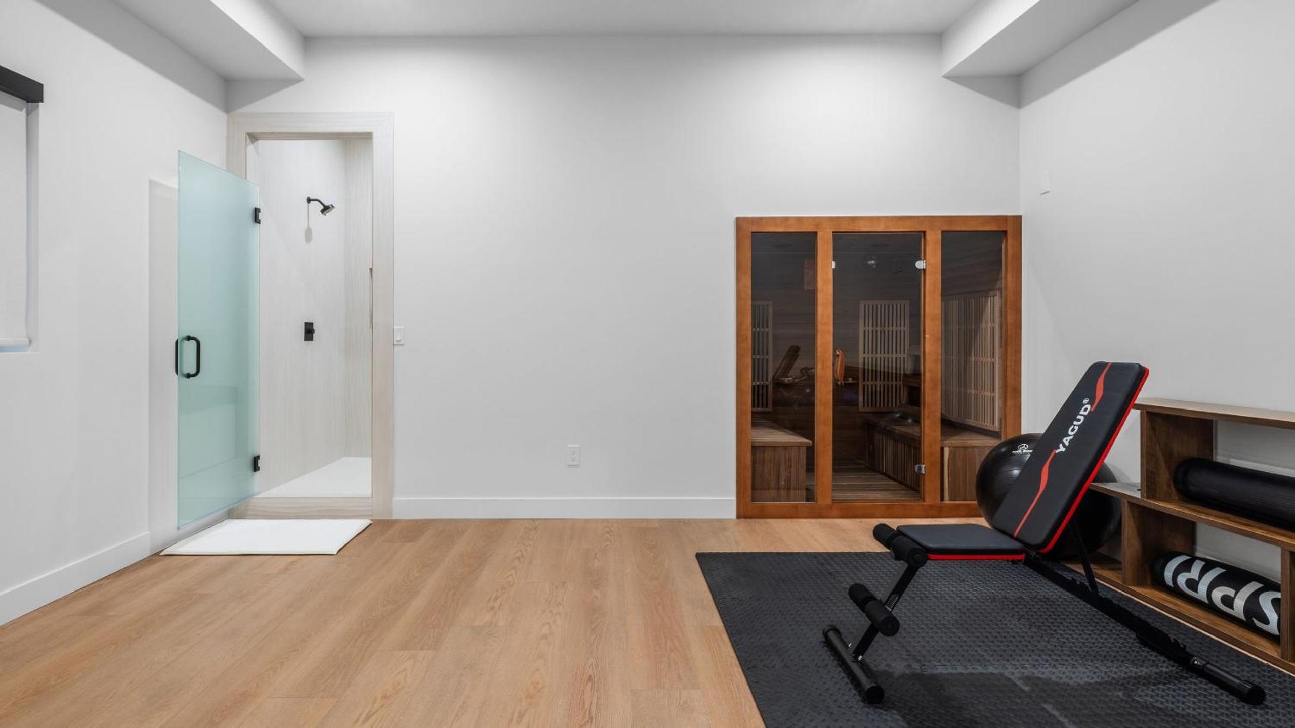 2 Min to Jordanelle Gondola • Hot Tub • Spa Suite • Movie Room Mountain Views Skyridge Summit by AvantStay