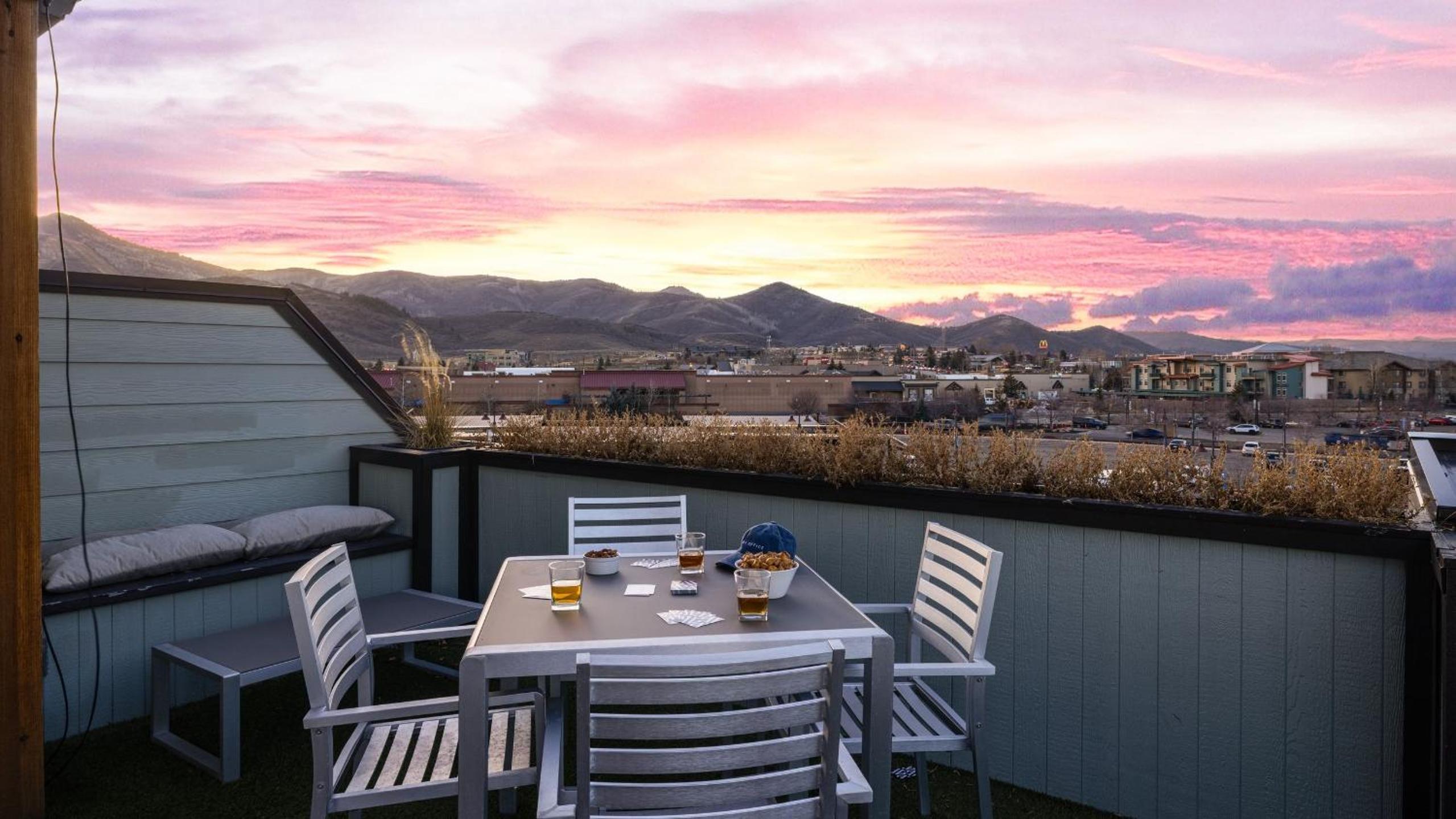 Rooftop Deck w Hot Tub Near Dining Ski Slopes The Lookout by AvantStay