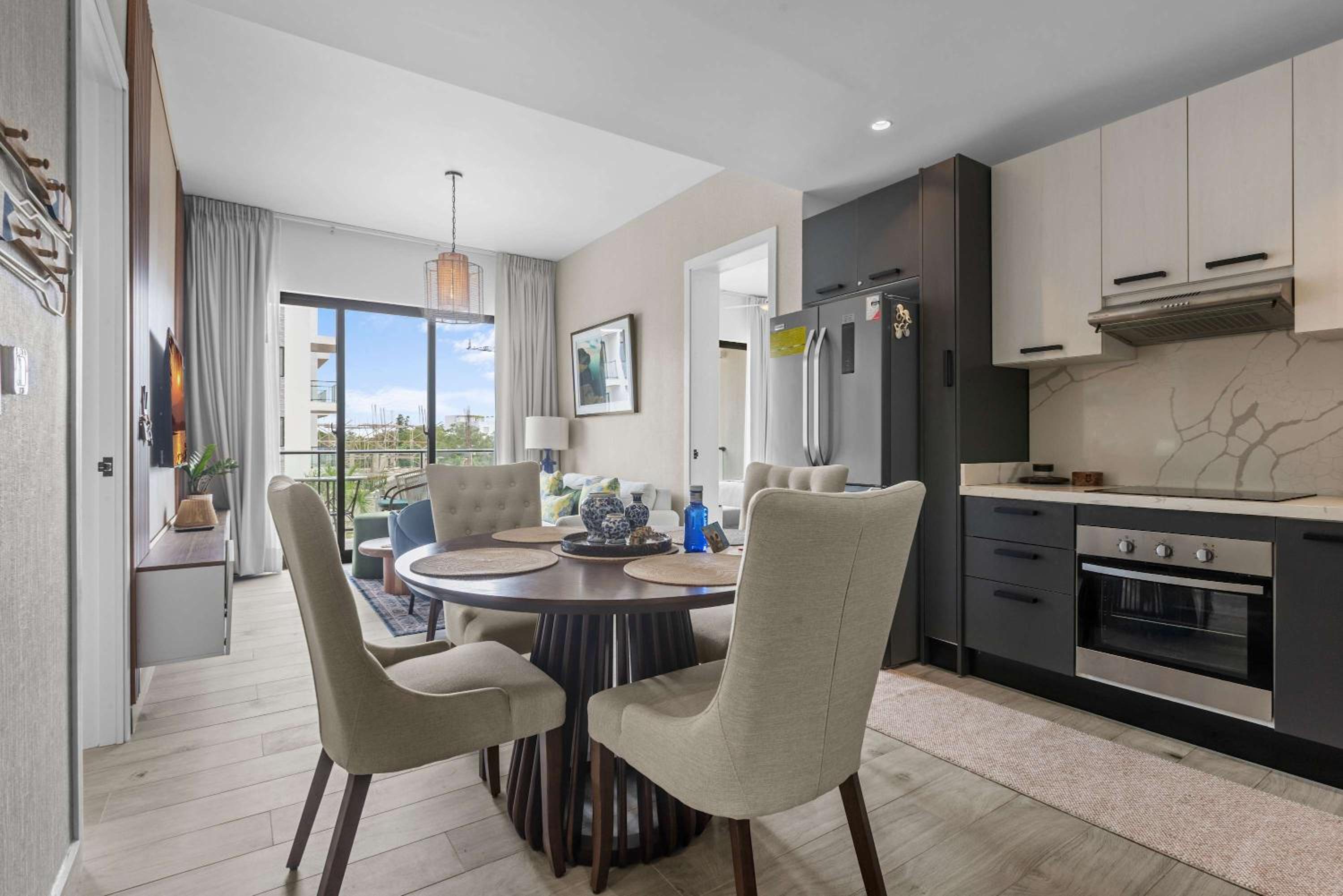 NOK Elegant 2BR Apt by Vistacana