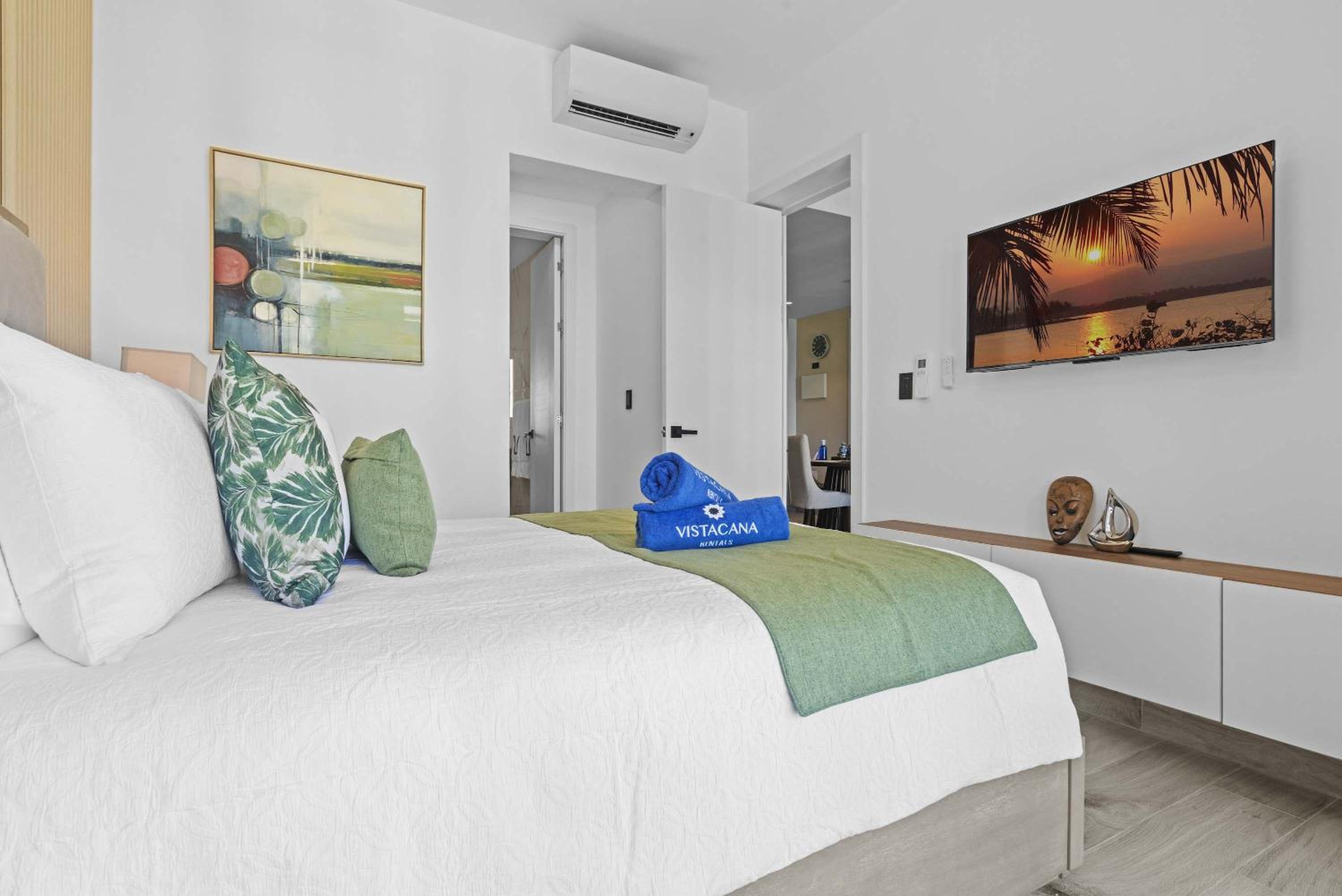 NOK Elegant 2BR Apt by Vistacana