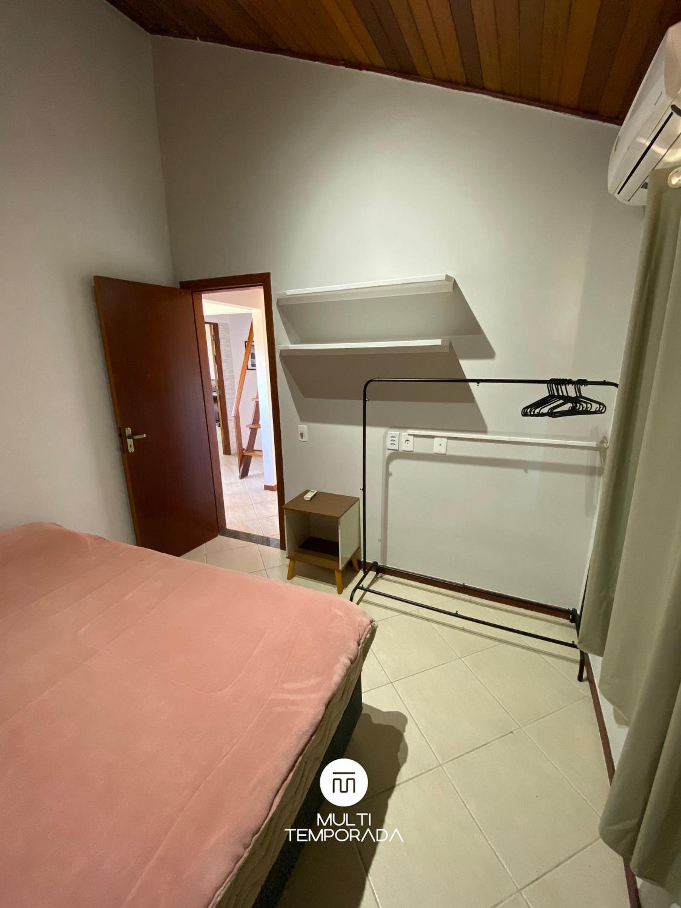 Casa 5 Ruas com Hidro - Rio Tavares Florianópolis