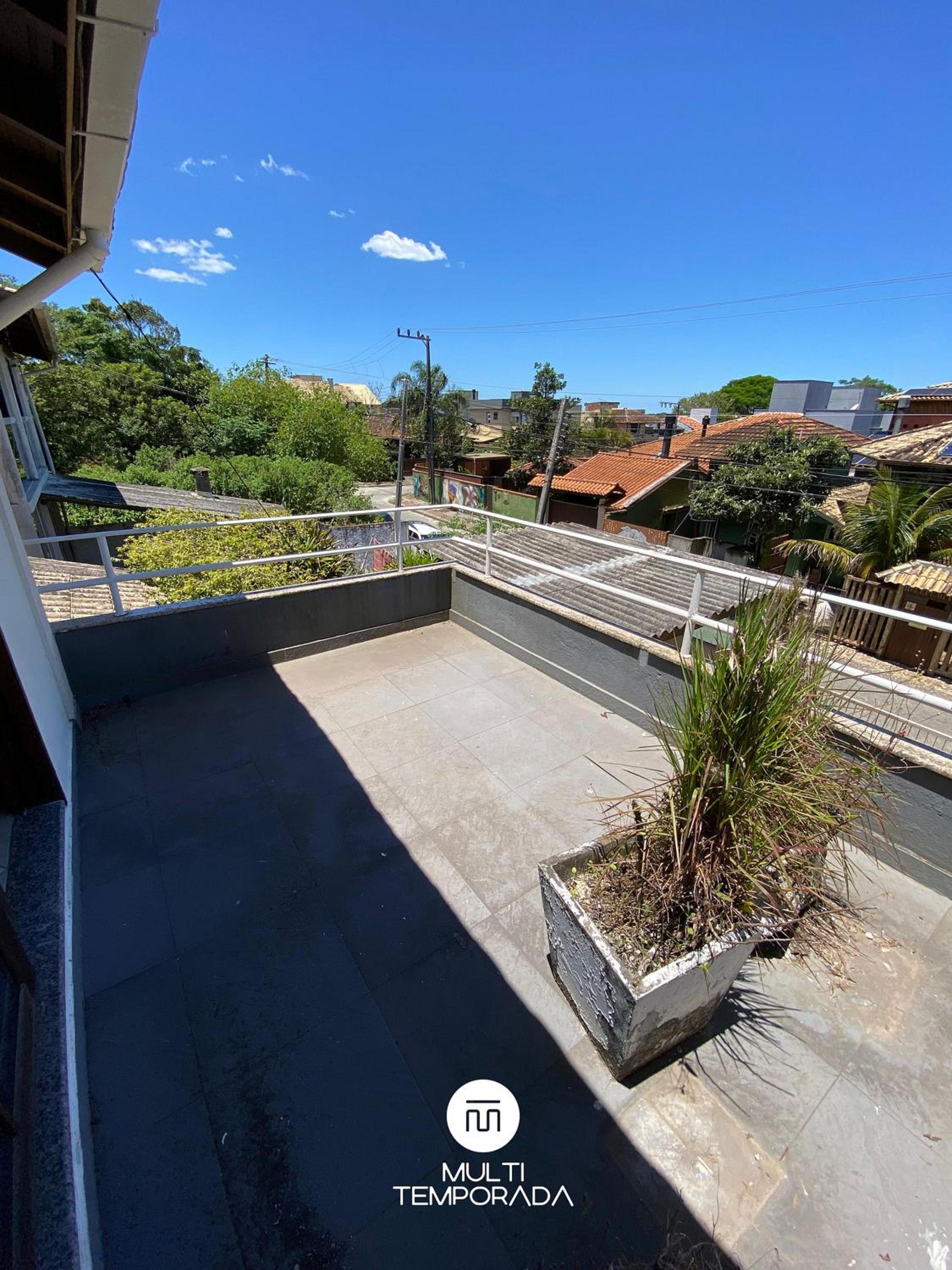 Casa 5 Ruas com Hidro - Rio Tavares Florianópolis