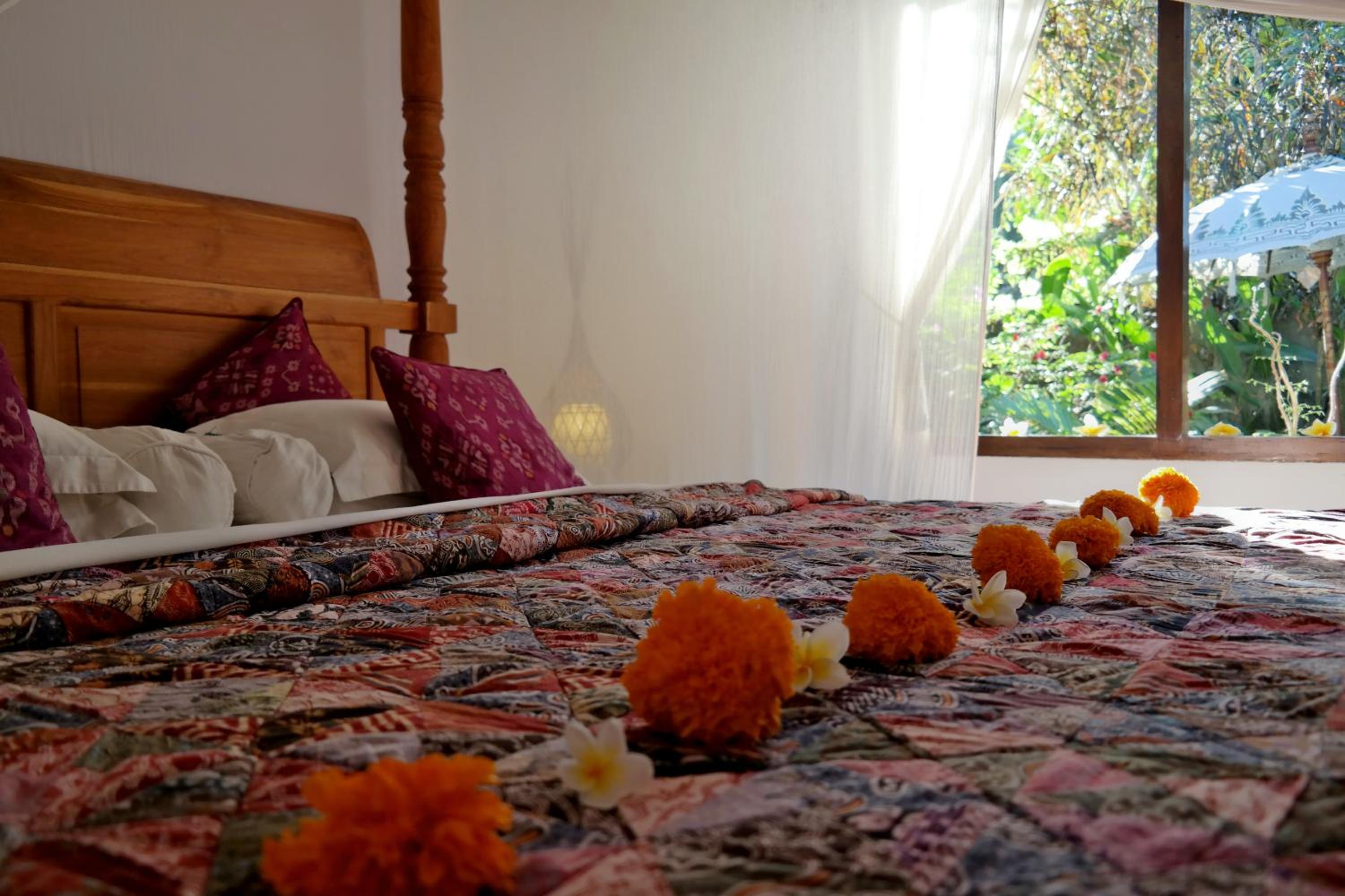 Cili Emas Oceanside Resort