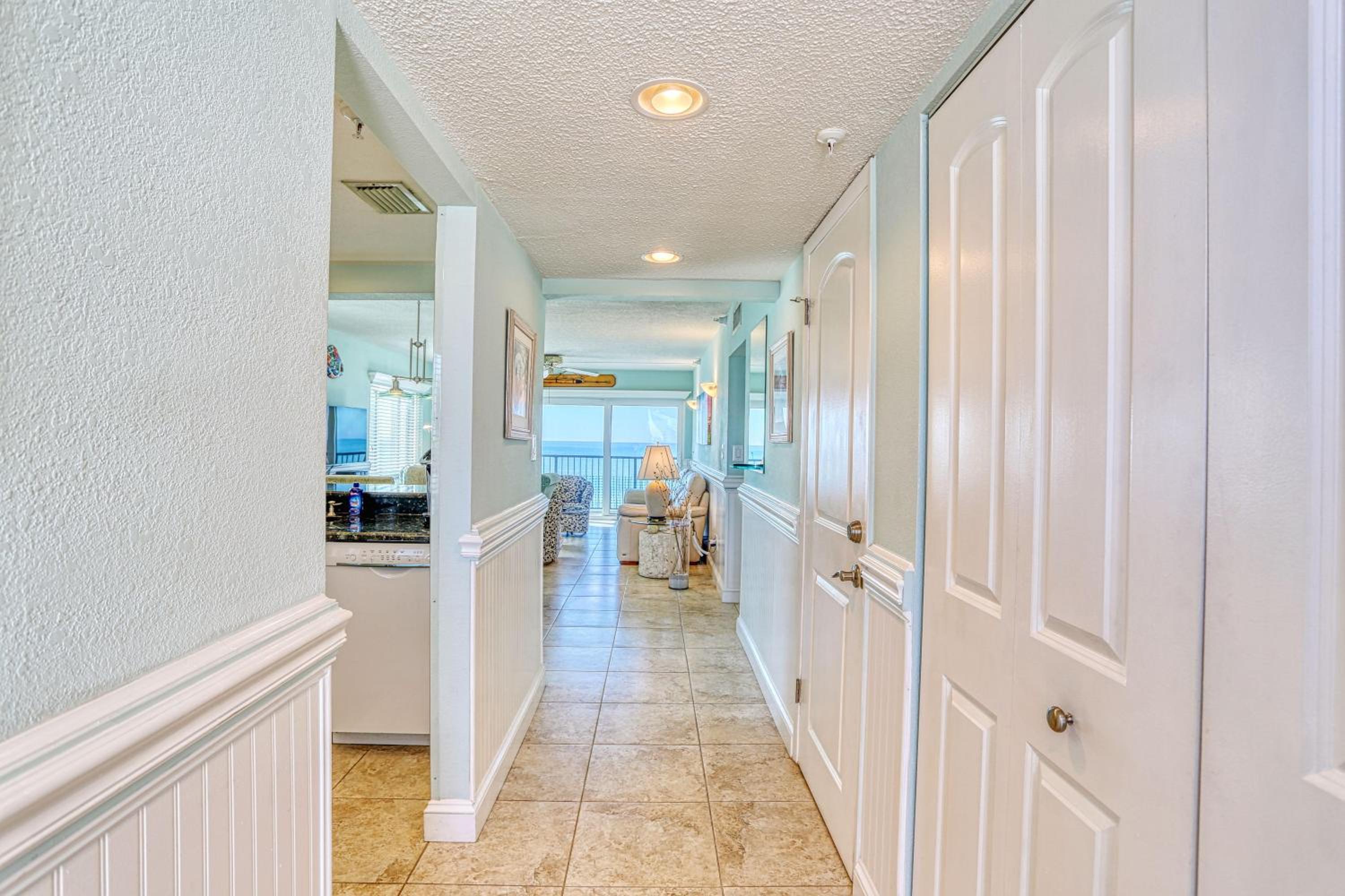 Ocean Sands 1-501