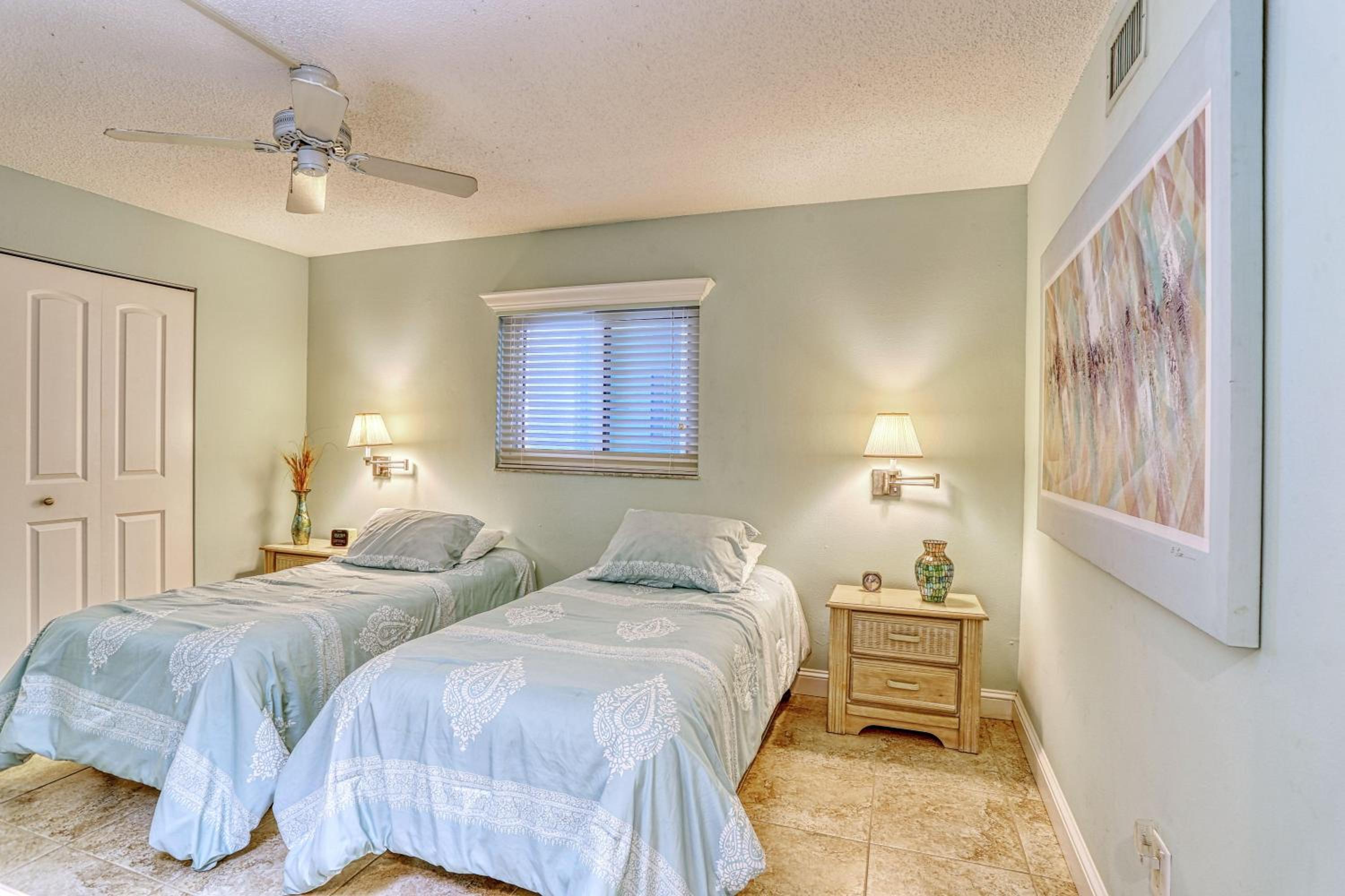 Ocean Sands 1-501