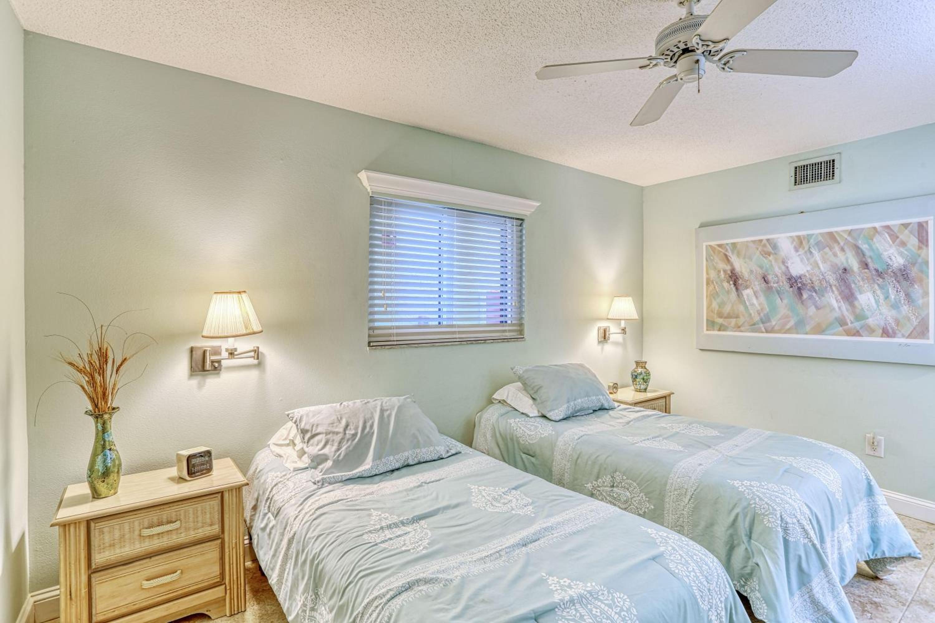 Ocean Sands 1-501