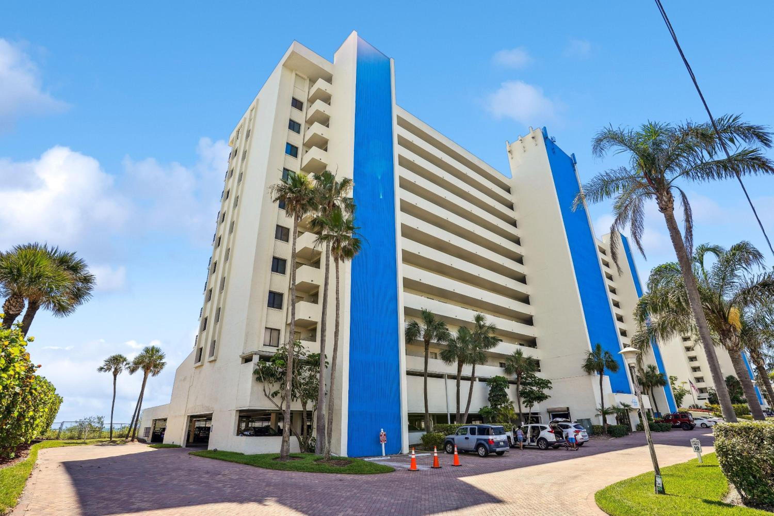 Ocean Sands 1-501