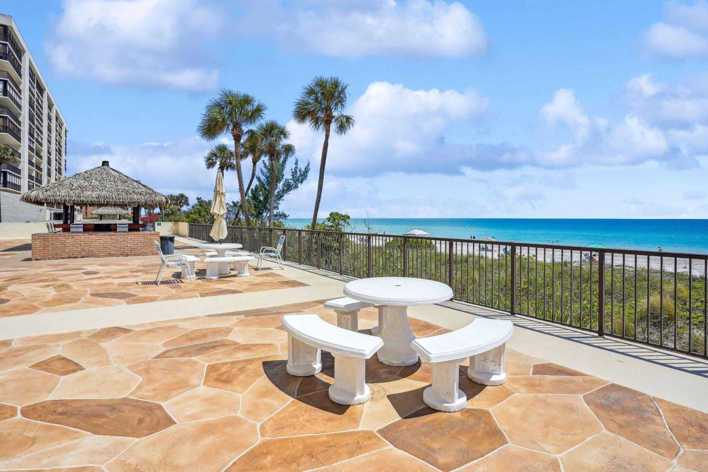 Ocean Sands 1-501
