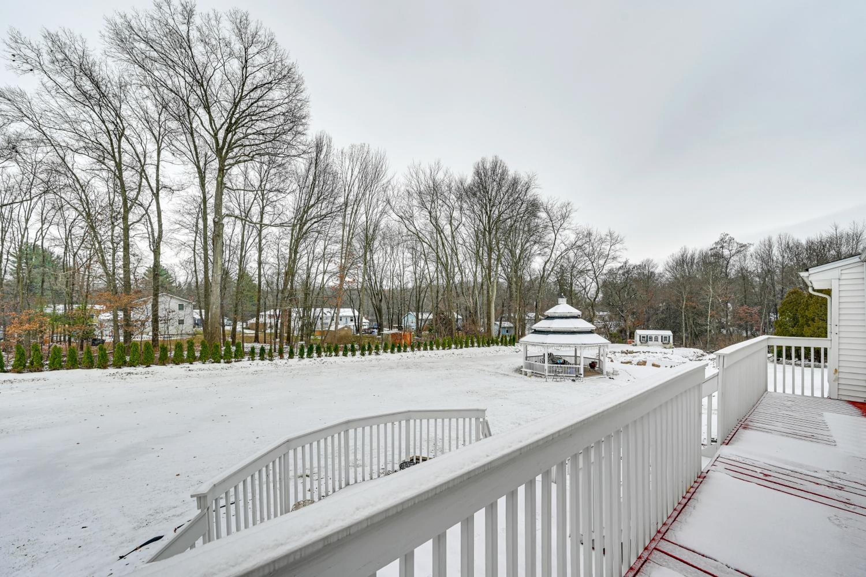 Spacious Yard with Gazebo Charming Windsor Retreat