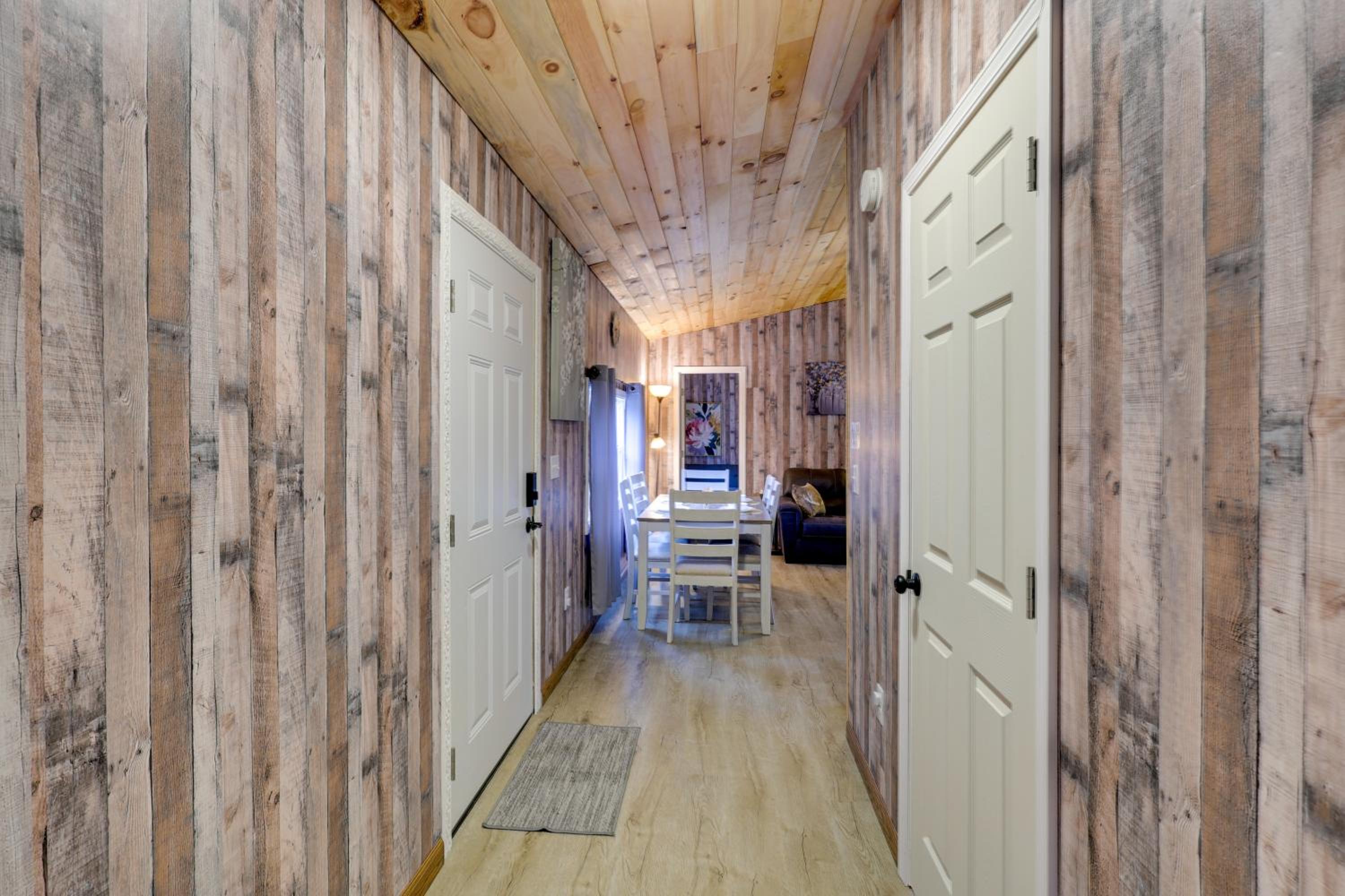 Hike, Fish and Hunt Serene Patriot Cabin!