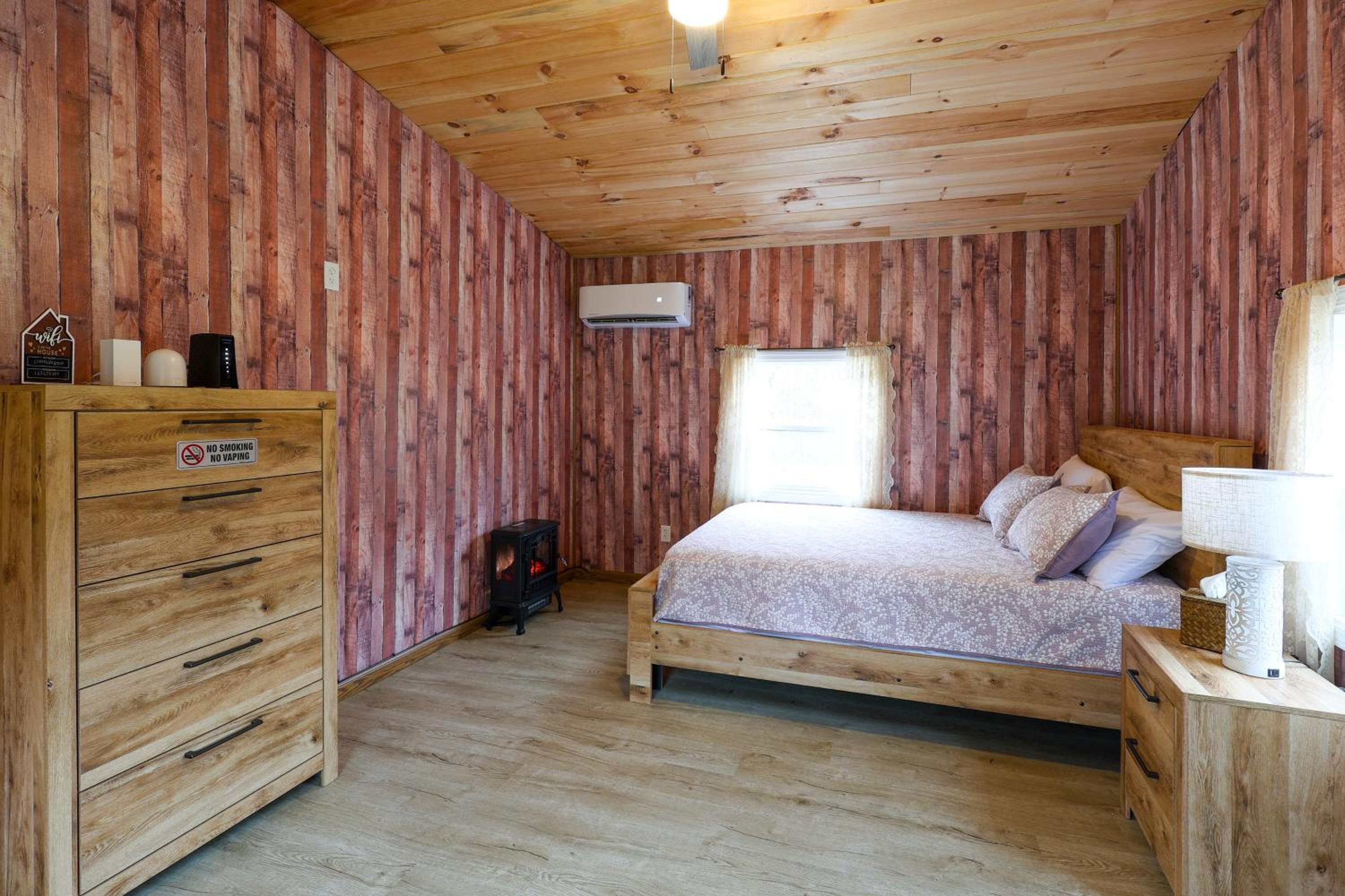 Hike, Fish and Hunt Serene Patriot Cabin!
