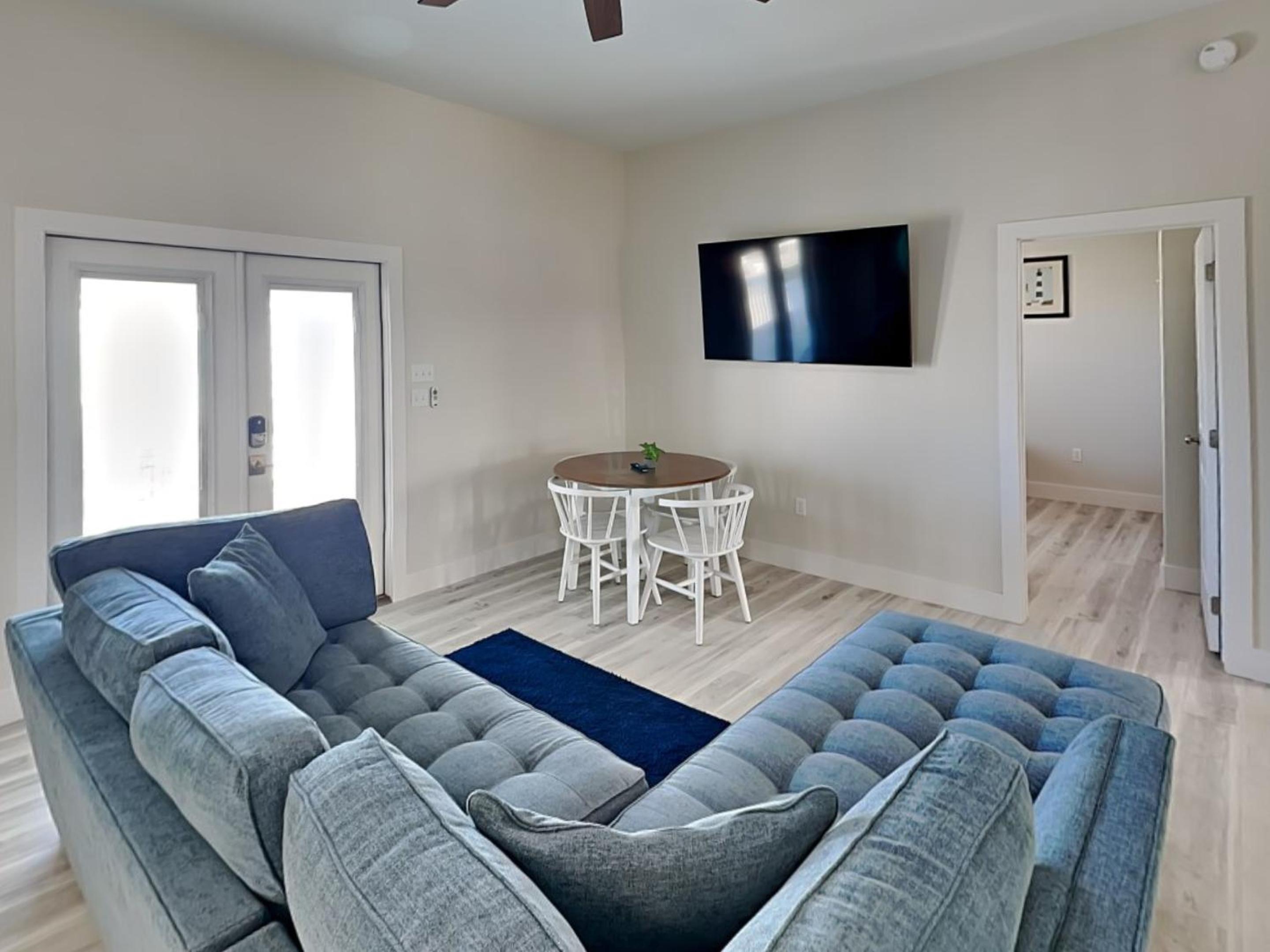Breezy Bay Cottage