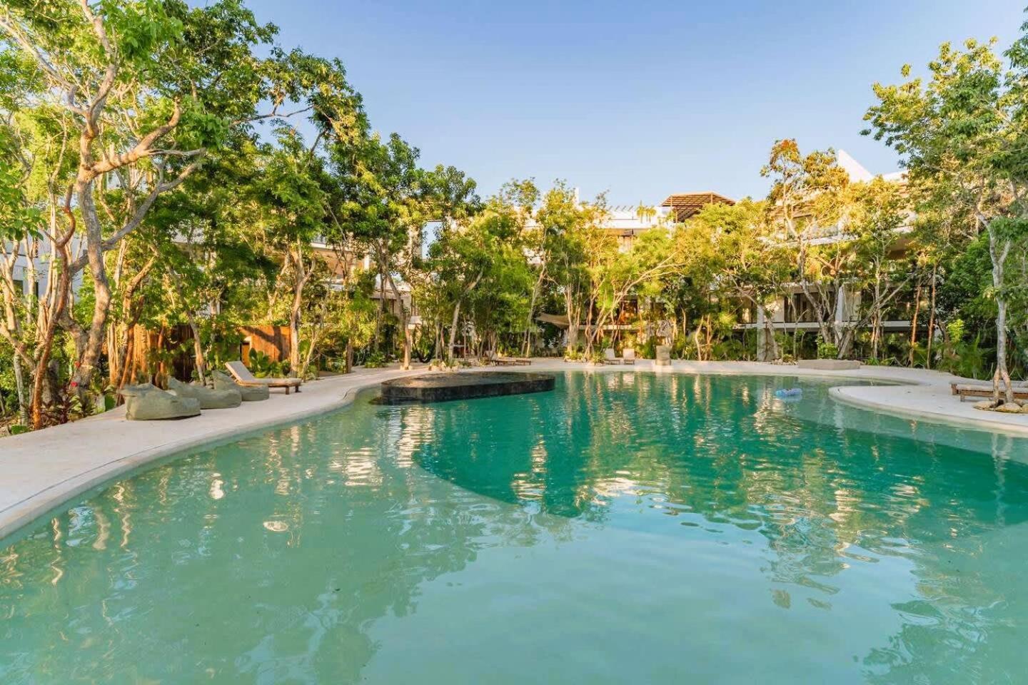ANANA Yaaxlum 106 S - Familly condo & Oasis pool