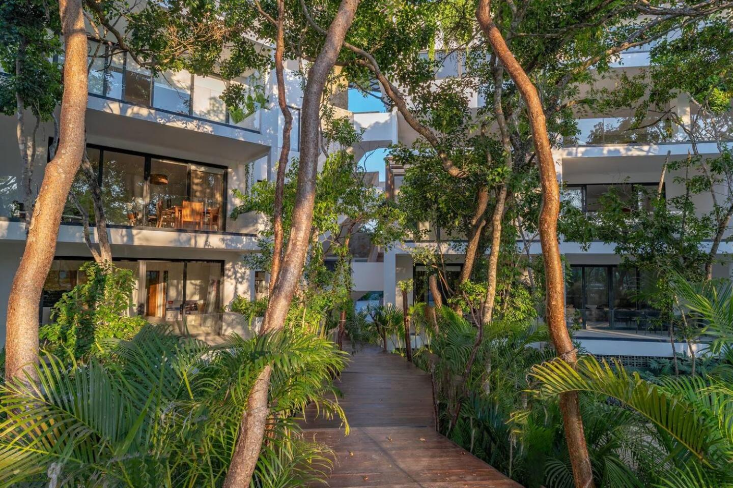 ANANA Yaaxlum 106 S - Familly condo & Oasis pool