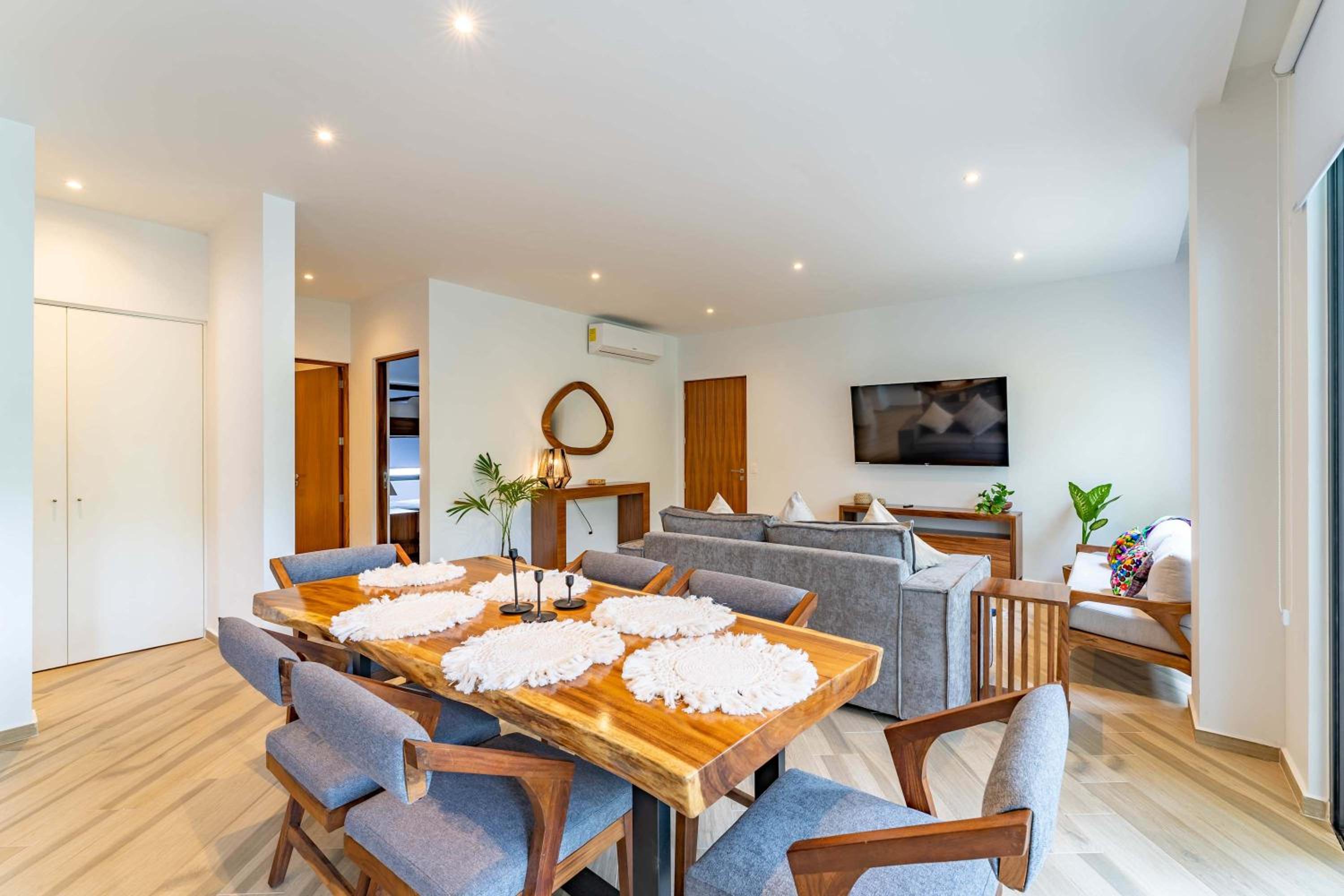 ANANA Yaaxlum 106 S - Familly condo & Oasis pool