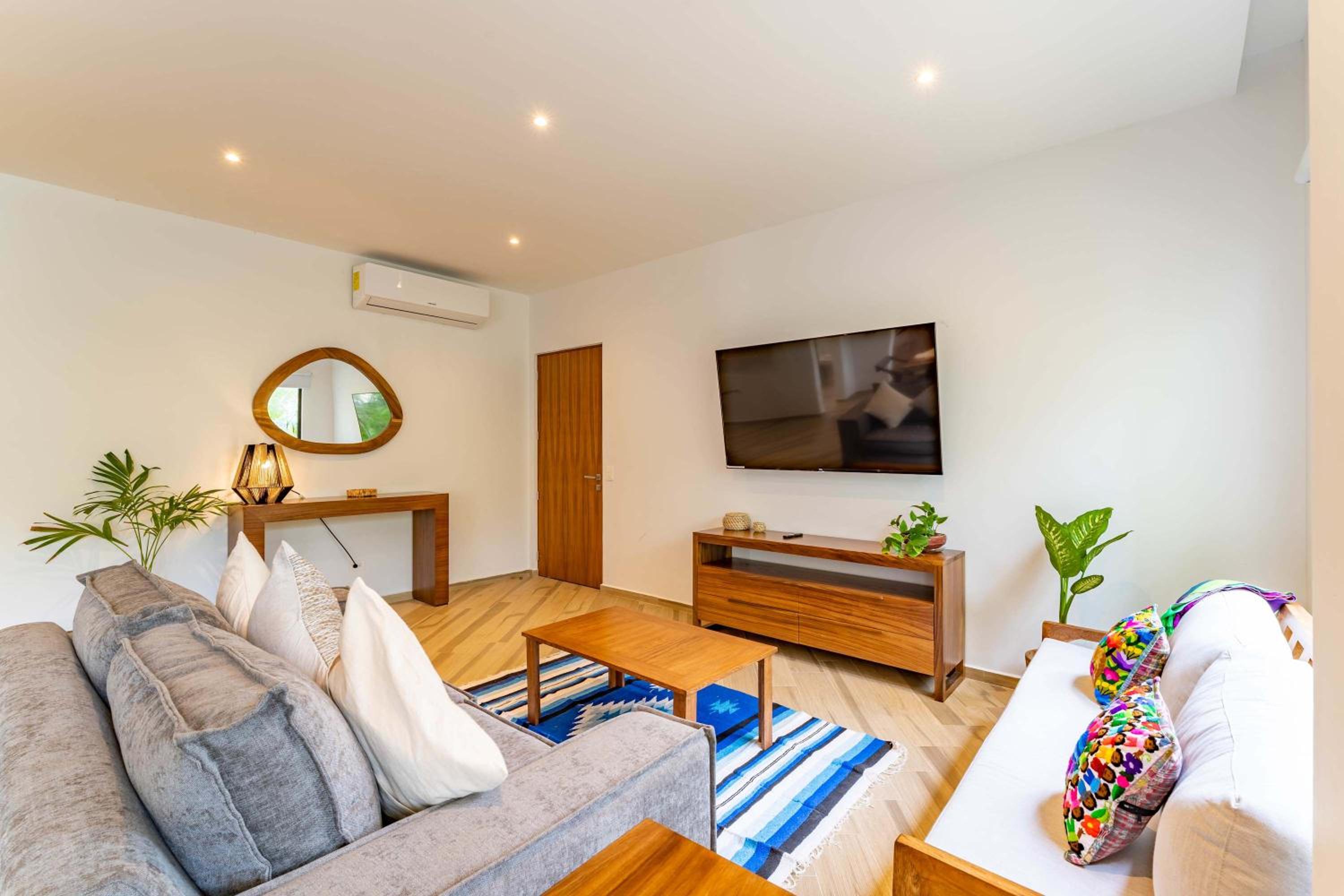 ANANA Yaaxlum 106 S - Familly condo & Oasis pool