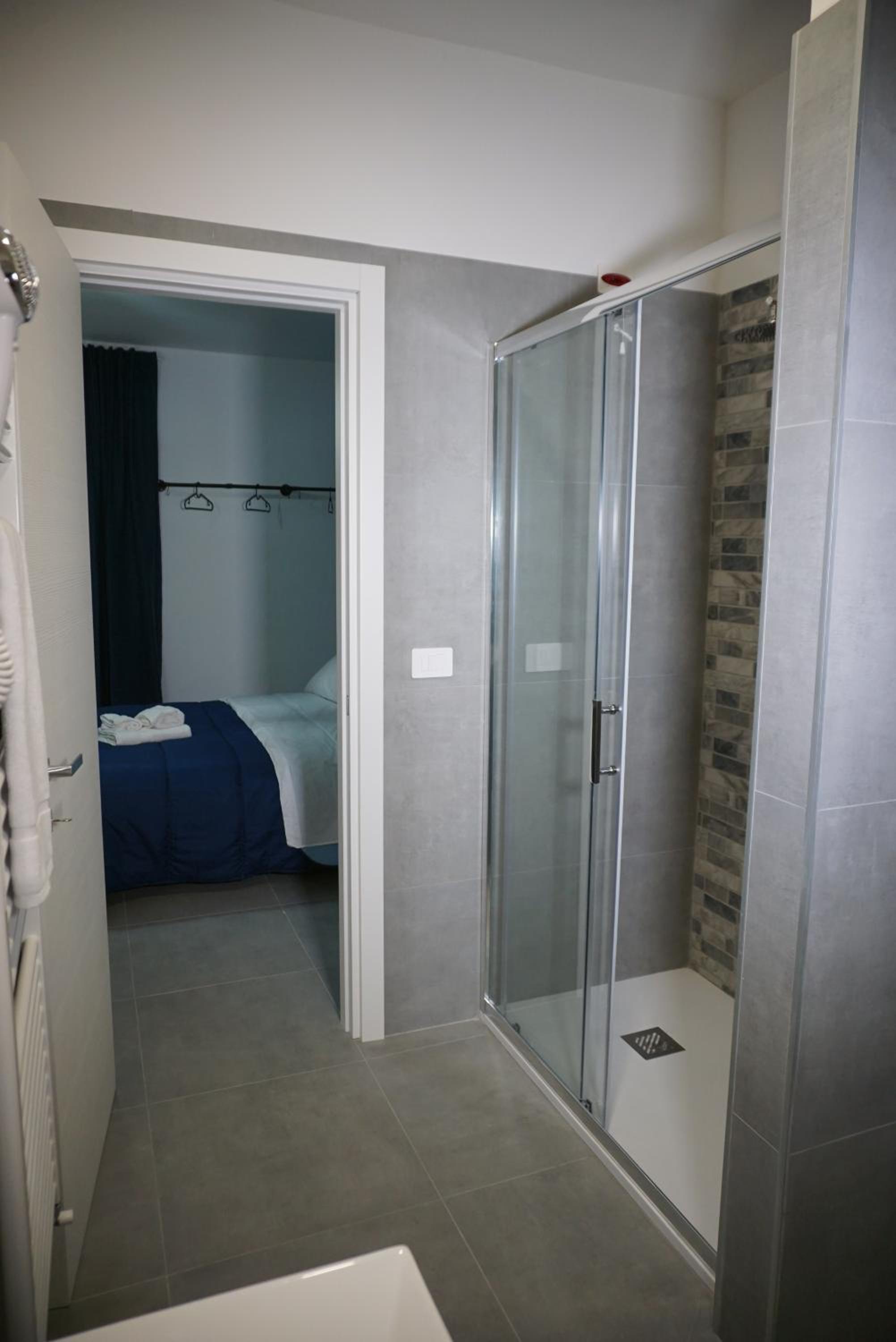 Farina rooms and apartments