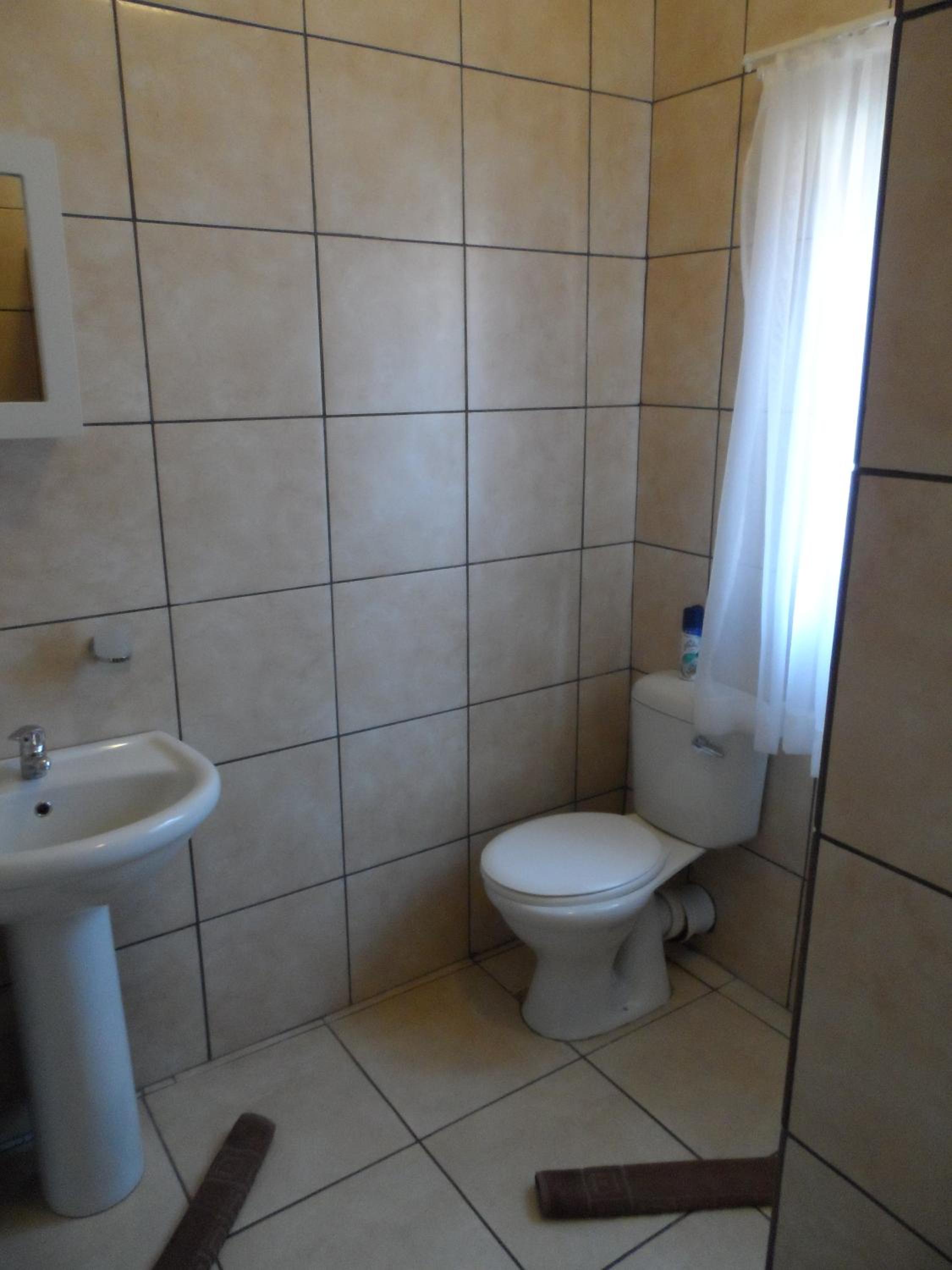 Photo 51
