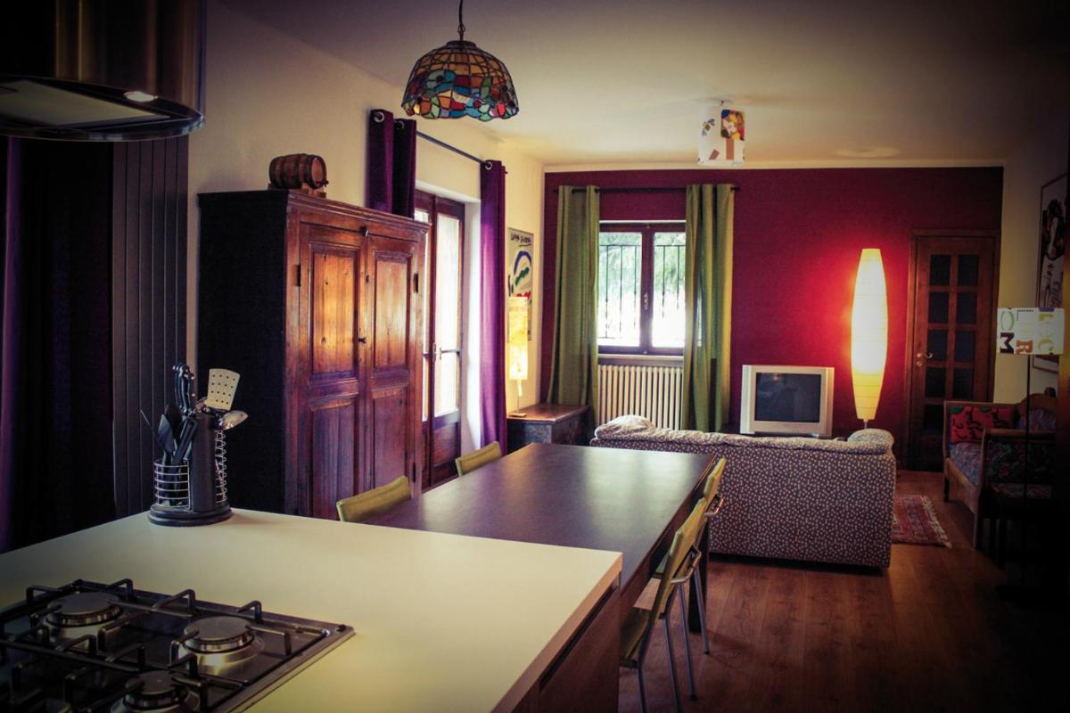 Maison Balan view 3