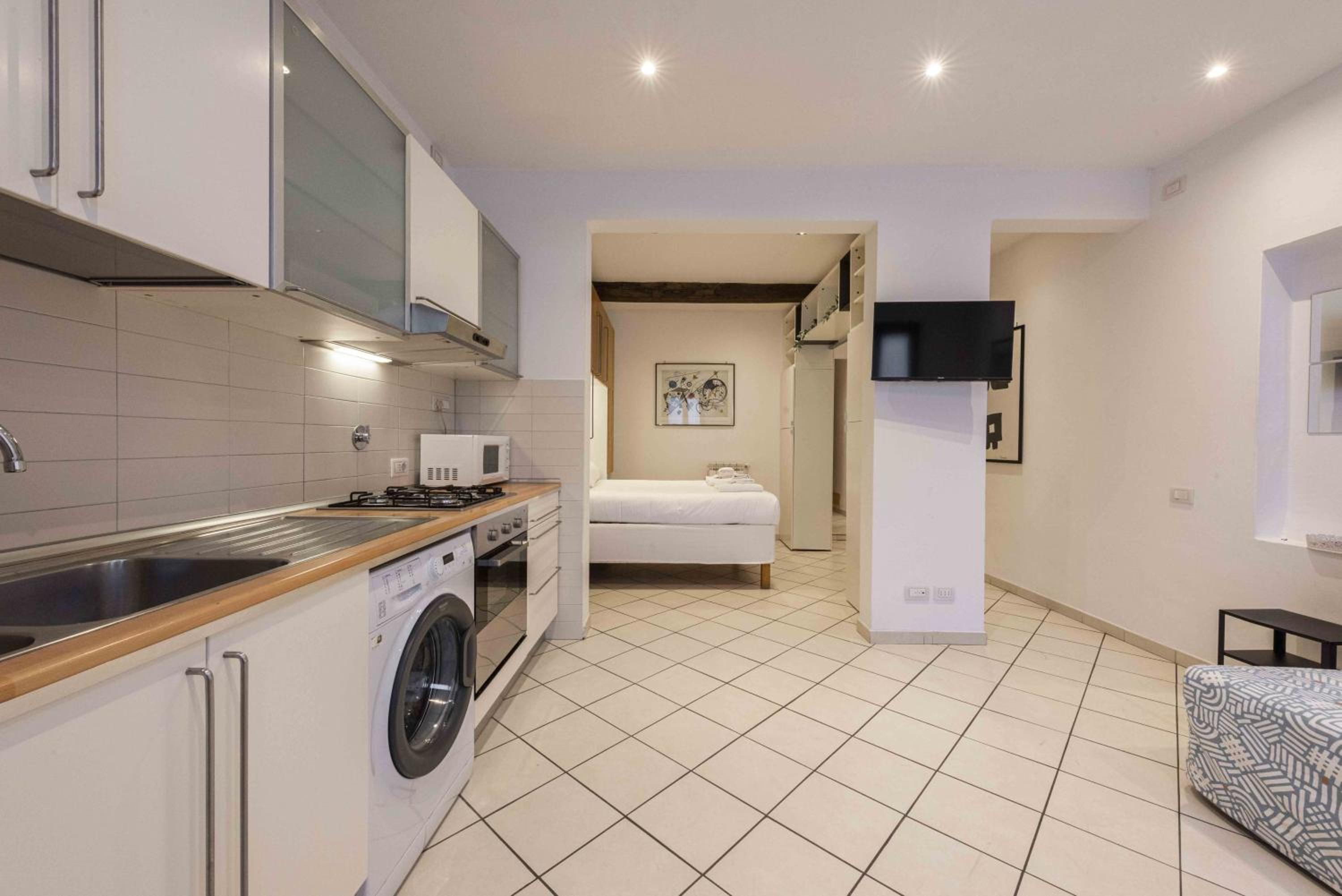 Ariento Apartments By MMega