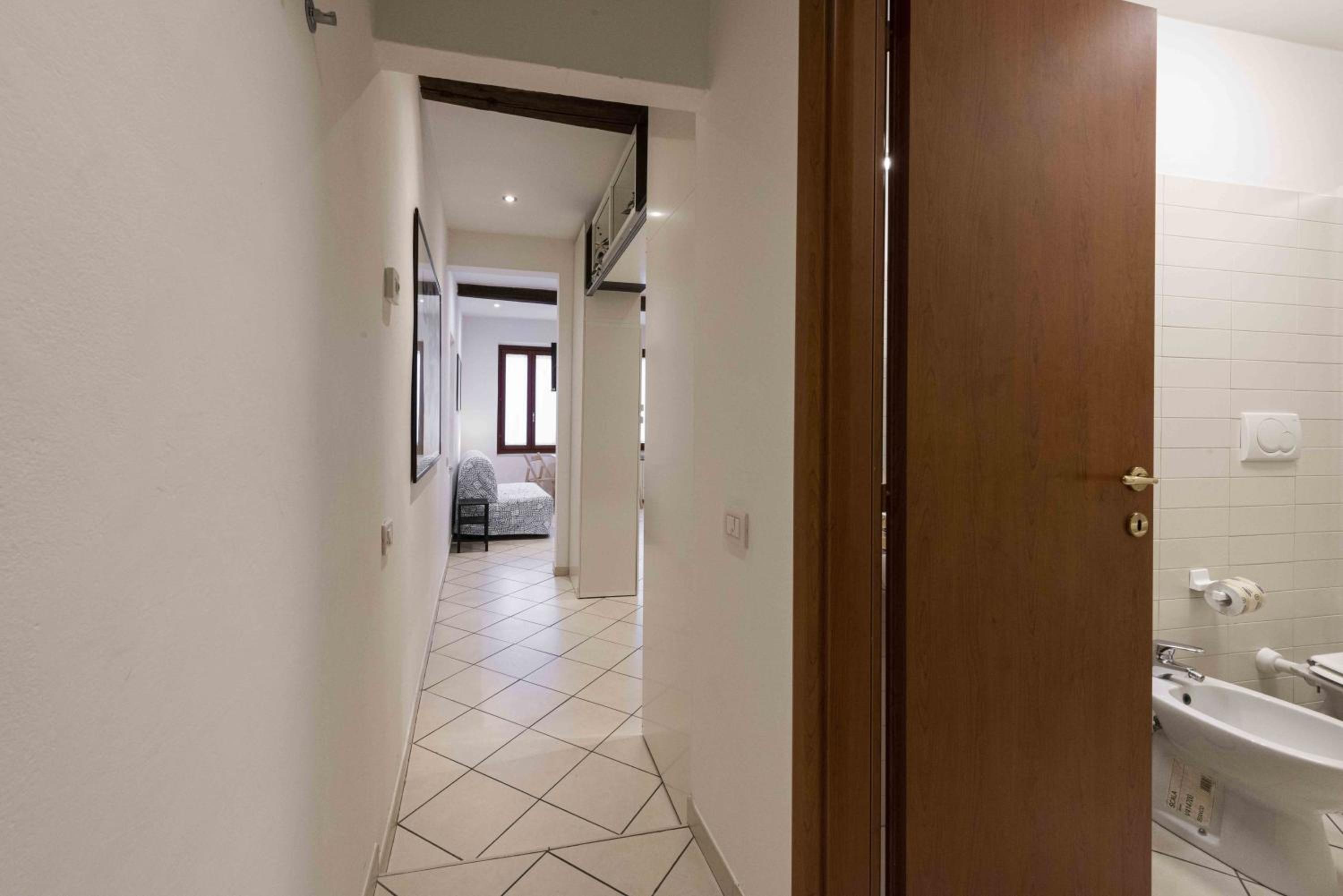Ariento Apartments By MMega