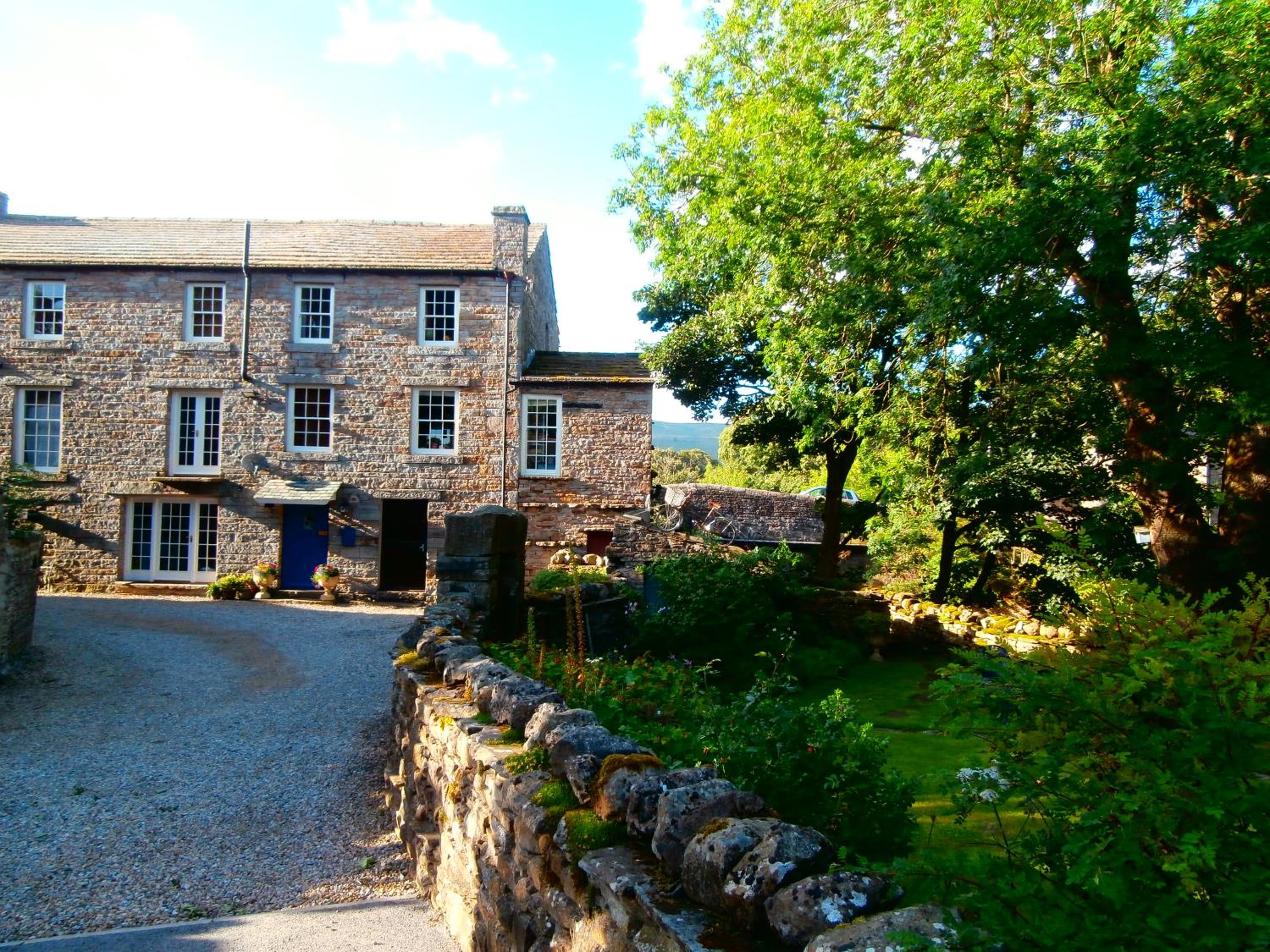 Riverside Bed & Breakfast view 4
