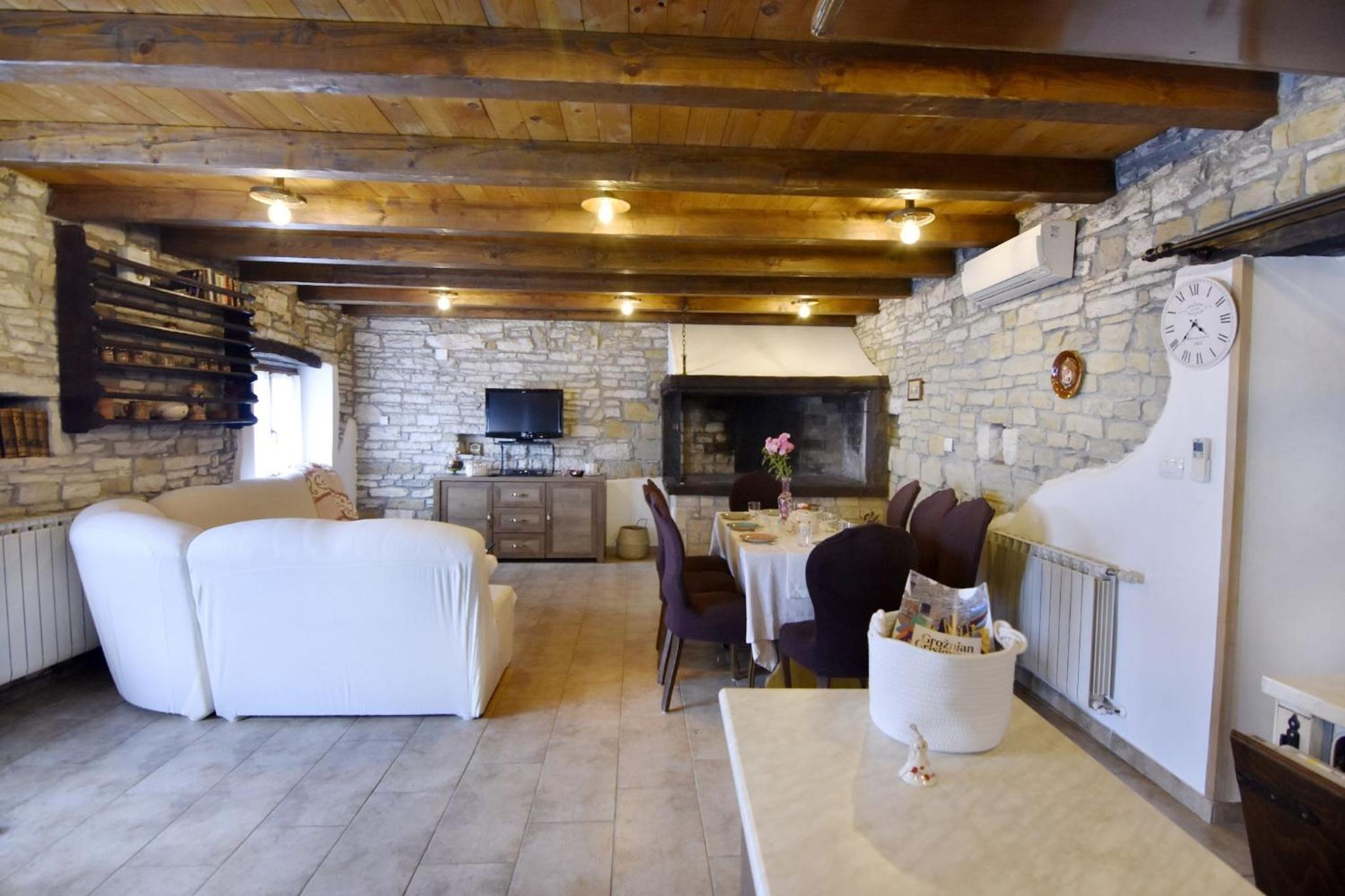 Villa with private pool and garden retreat