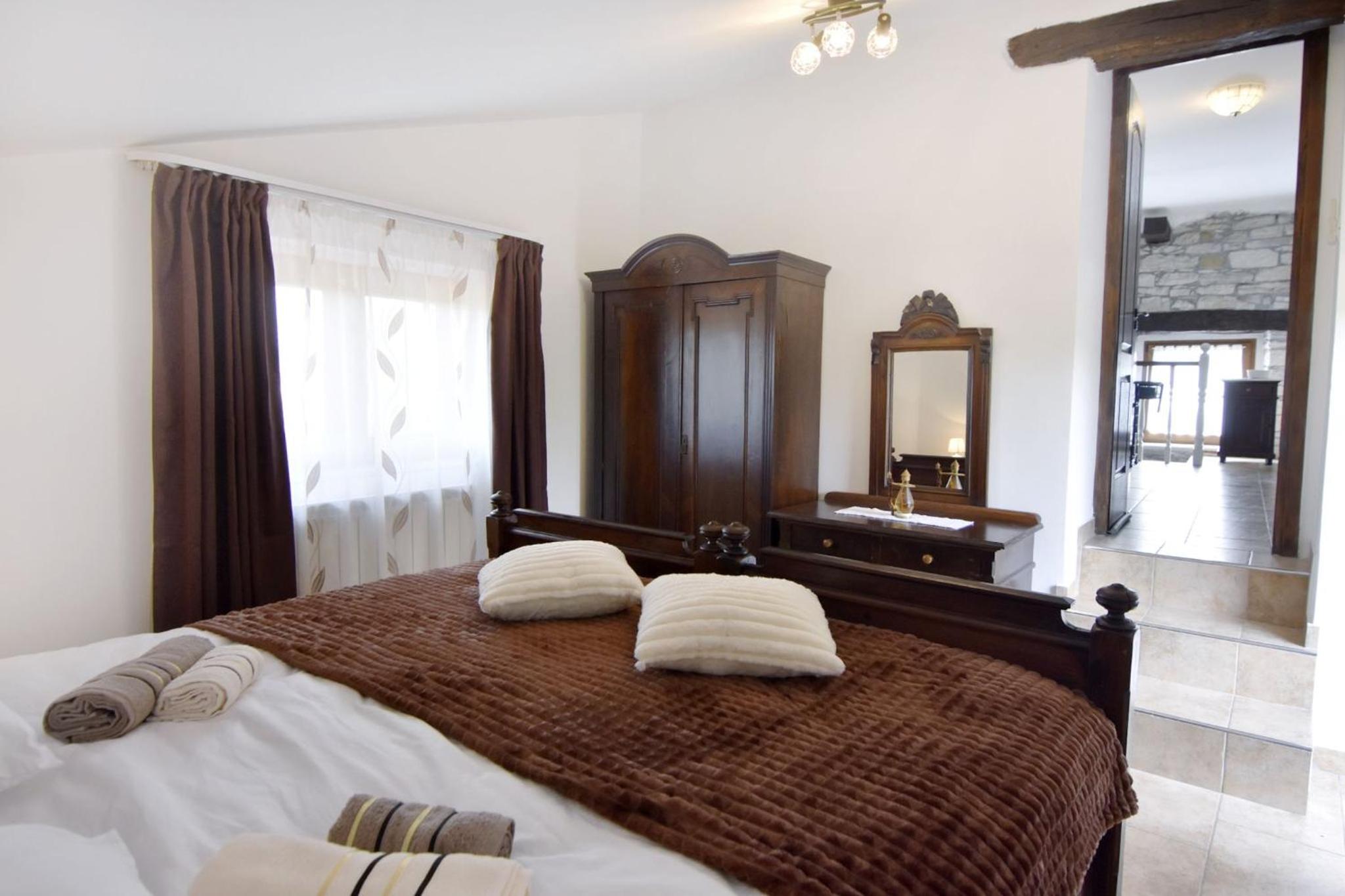 Villa with private pool and garden retreat