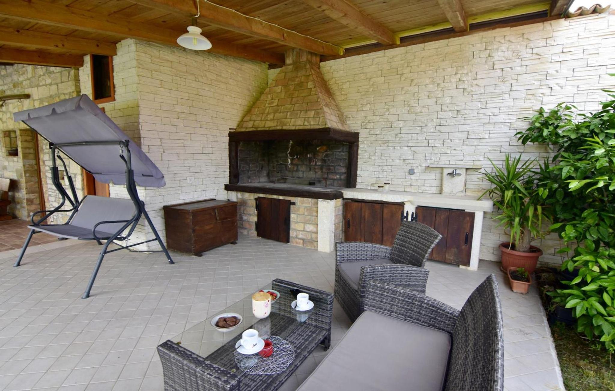 Villa with private pool and garden retreat