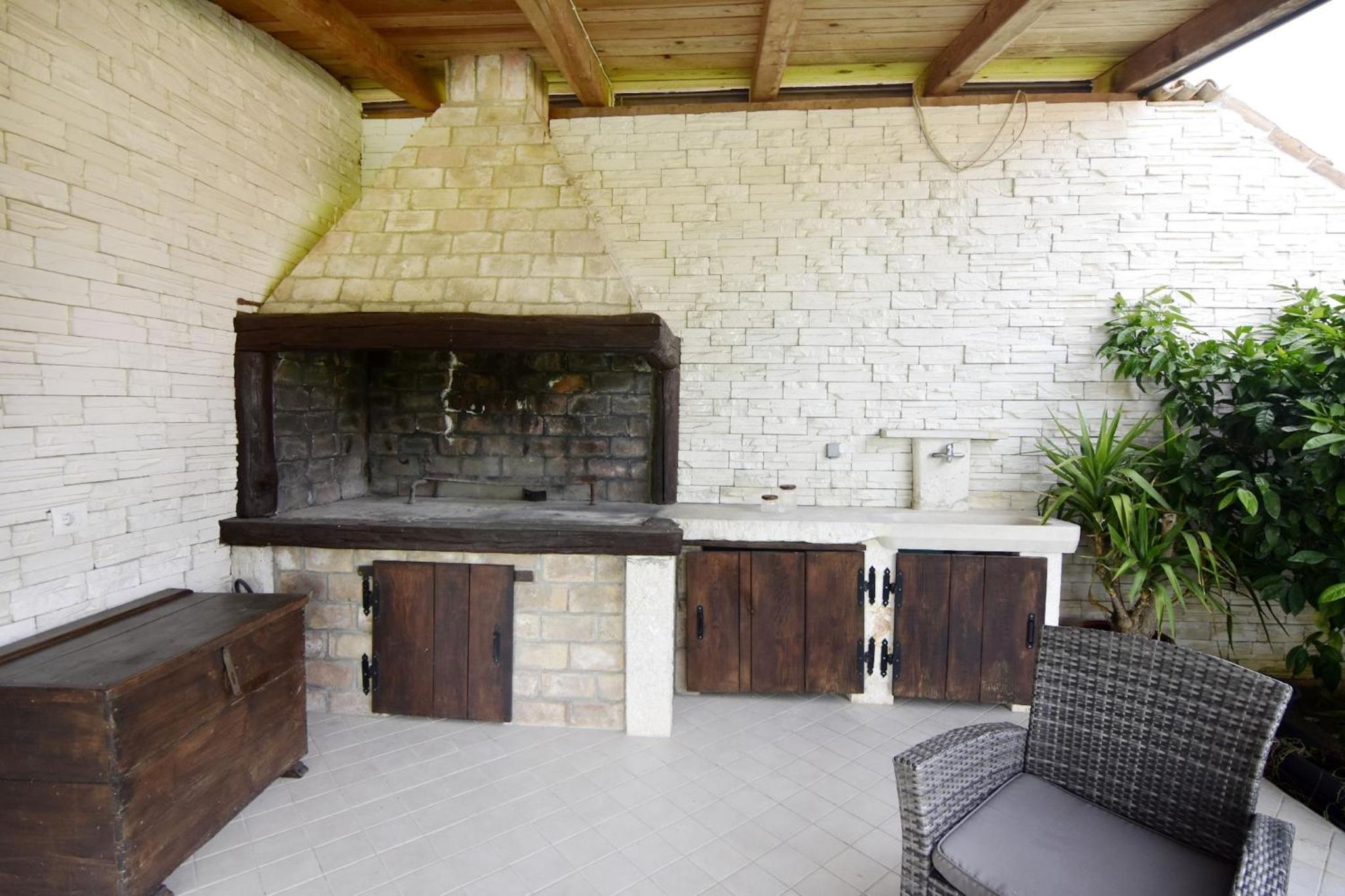 Villa with private pool and garden retreat