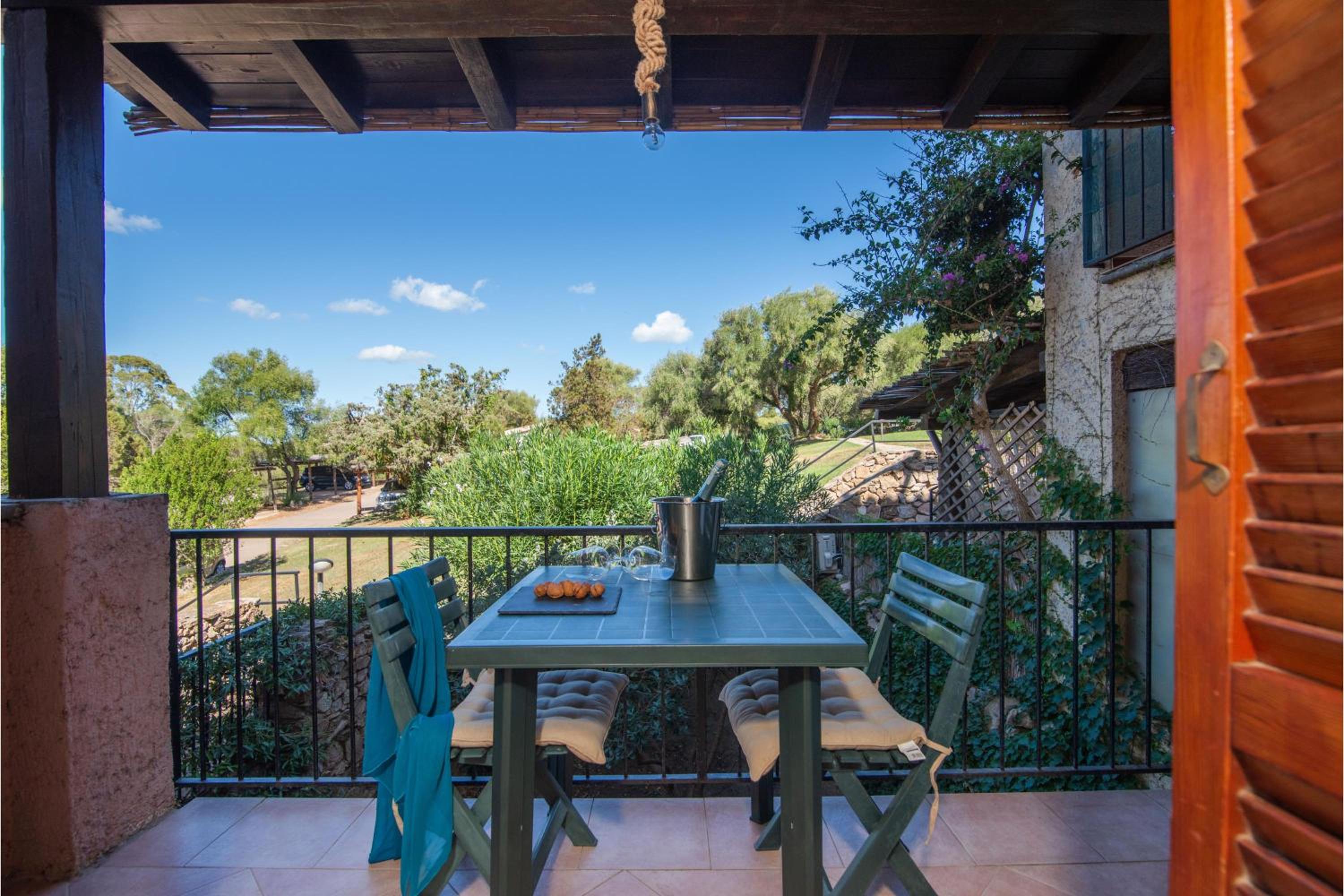 Vacanze Da Giuly With Shared Pool - Happy Rentals