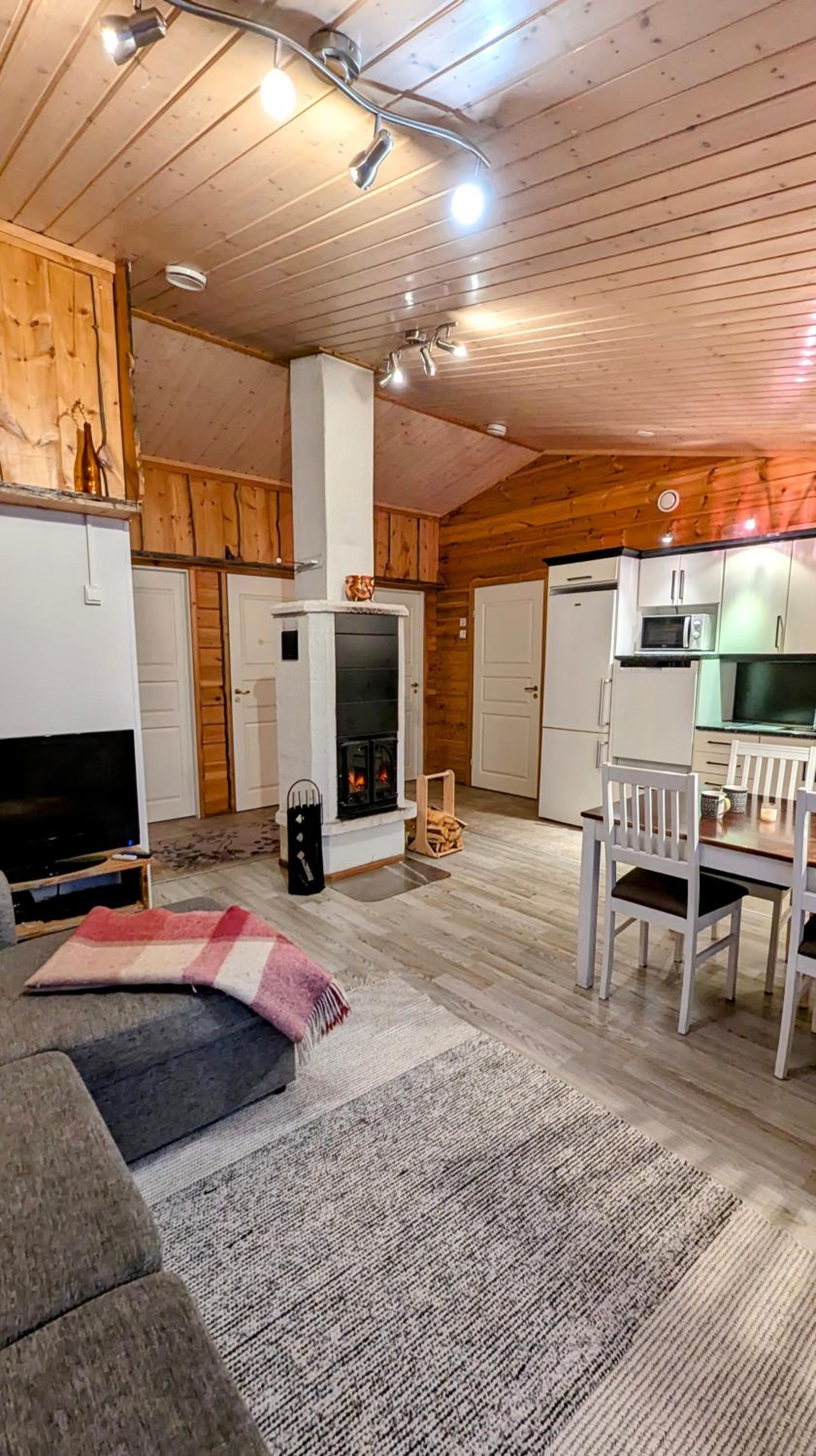 North Frontier Cabins