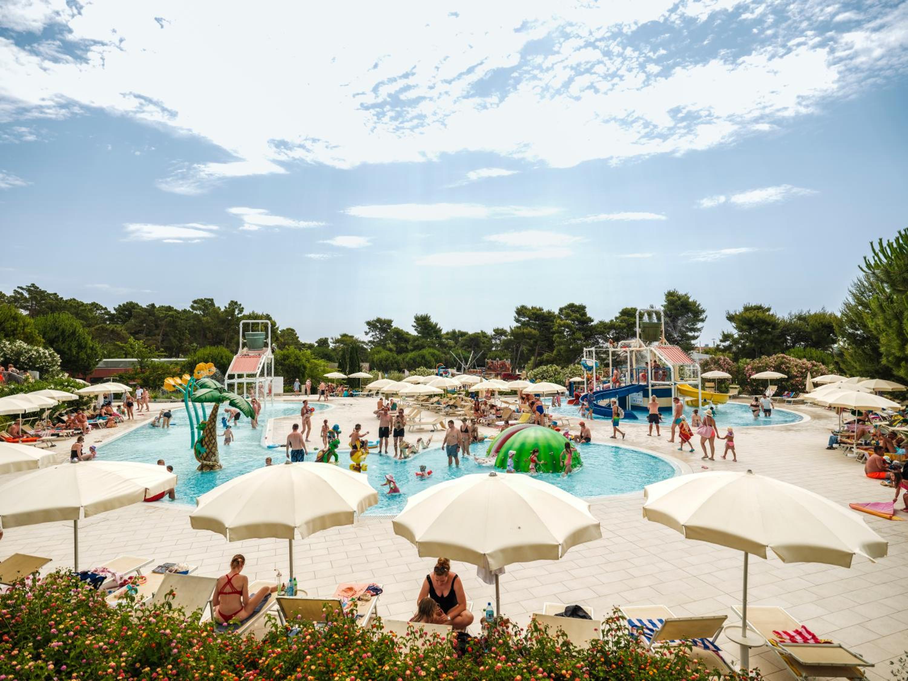 Zaton Holiday Resort Premium Glamping Villas