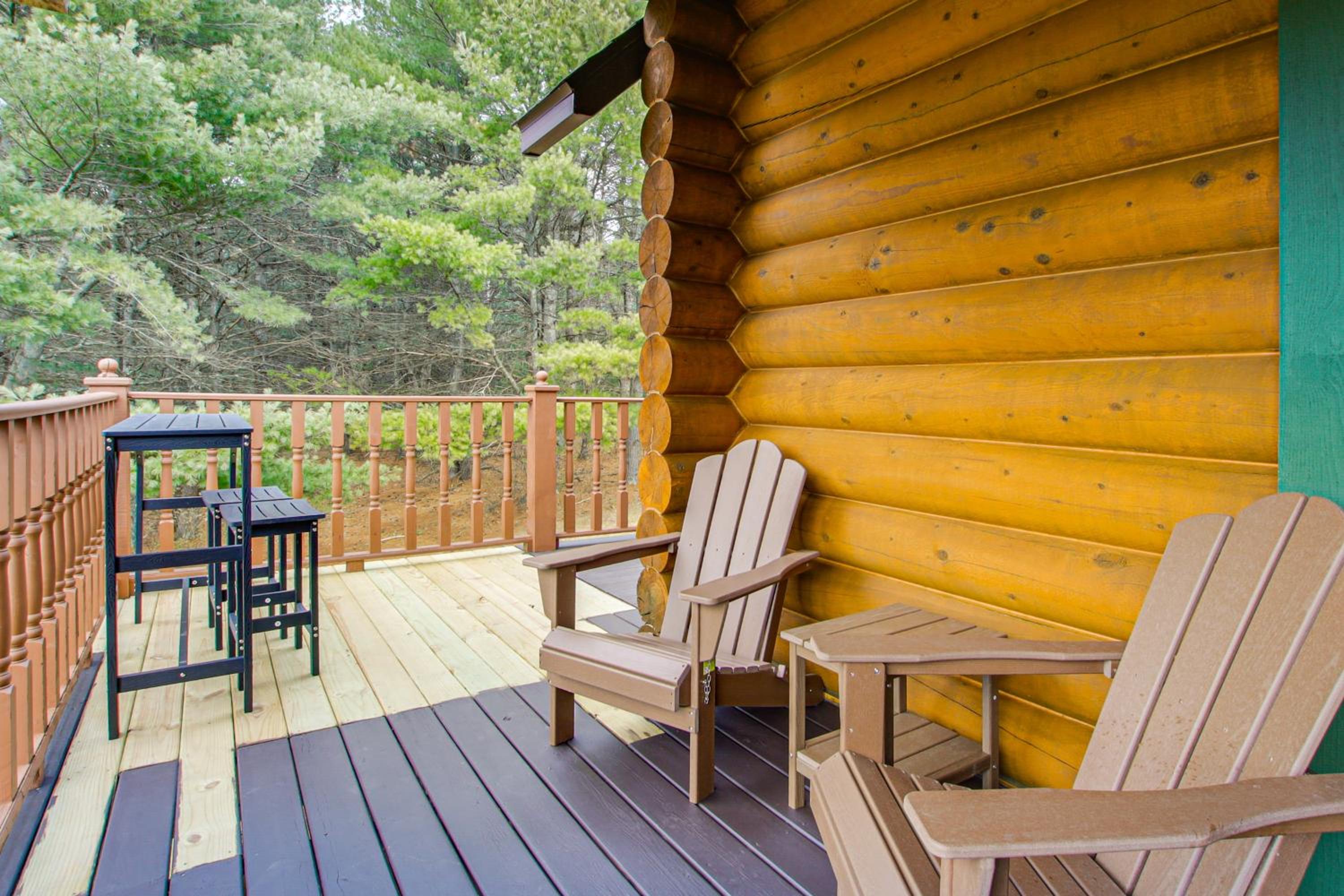 Trail Access! Up North Family Cabin Near Lake