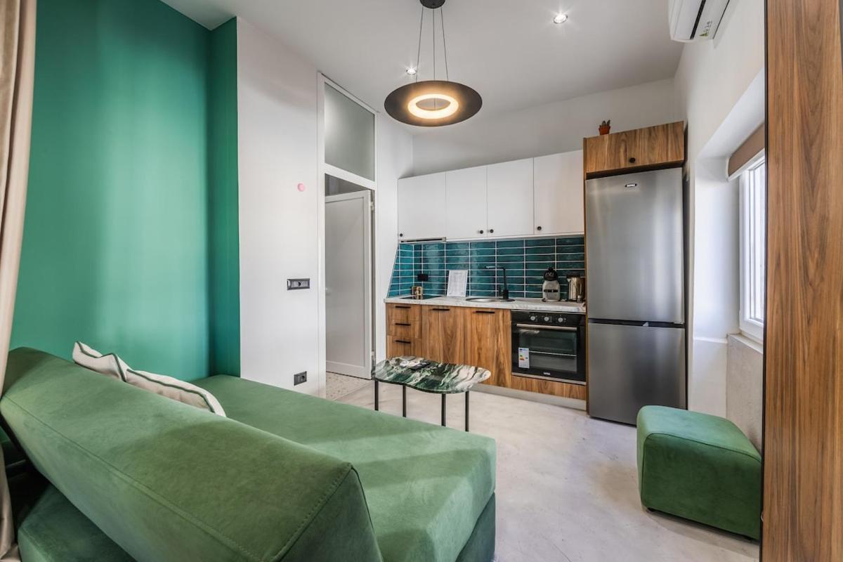 Warm Corner Studio Central Comfort by PikHost