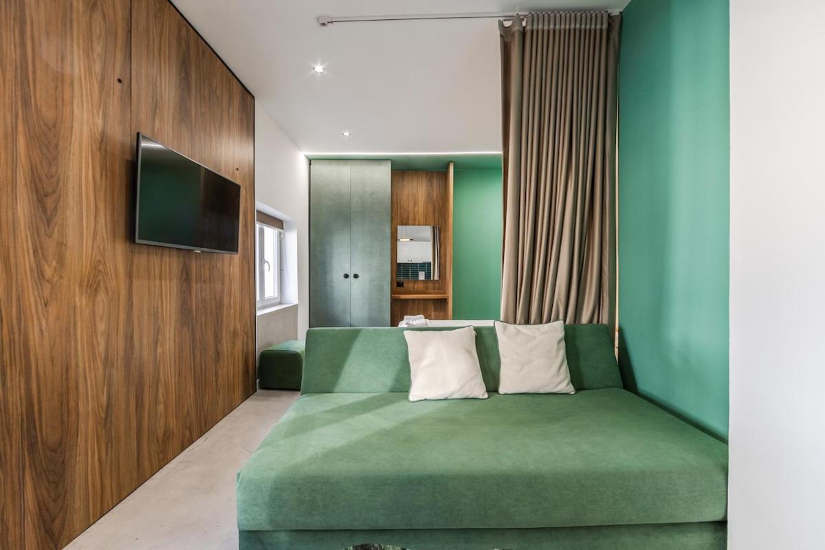Warm Corner Studio Central Comfort by PikHost