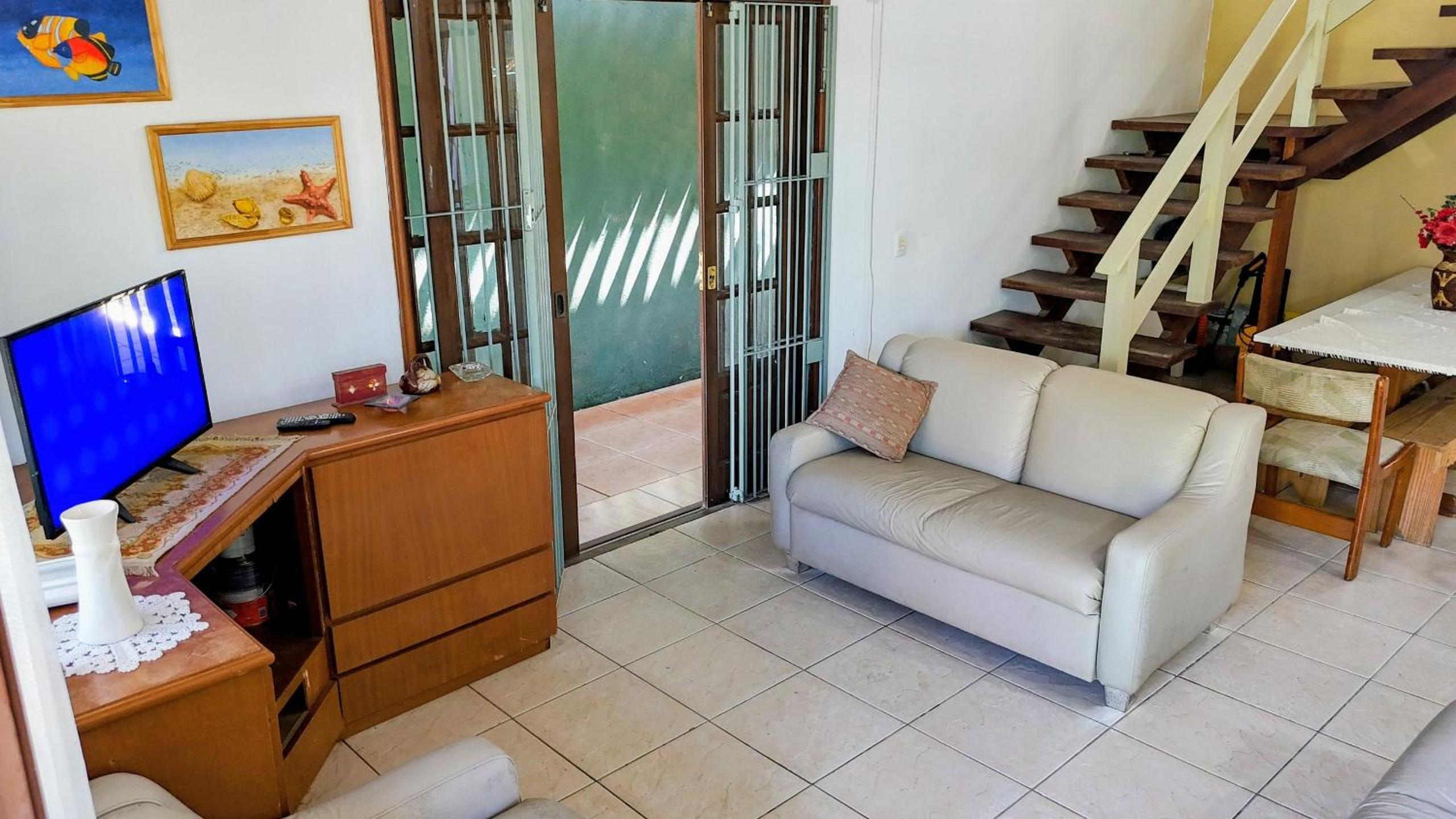 Casa a 200m da Praia com Piscina Privativa e Churrasqueira em Boraceia
