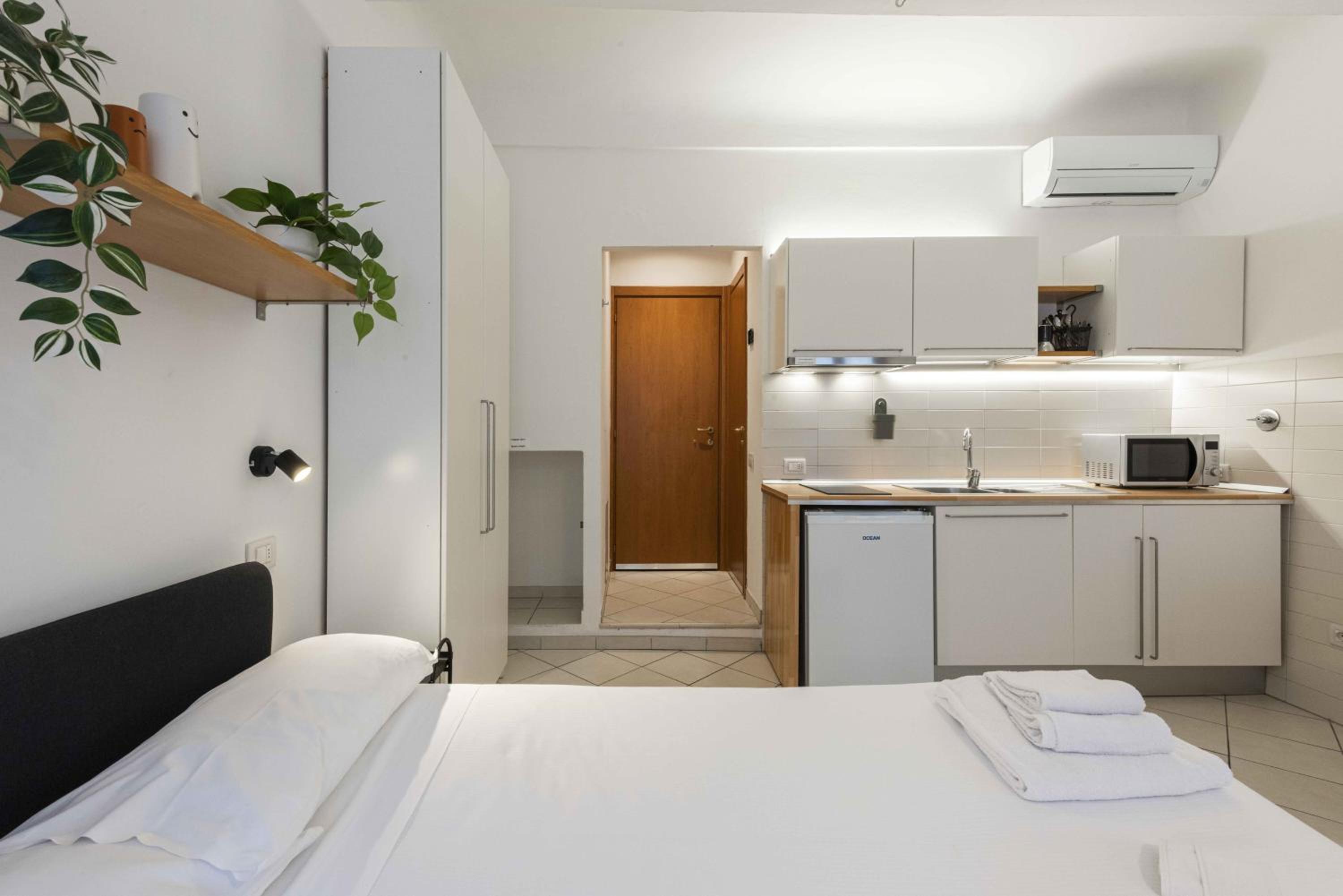 Ariento Apartments By MMega