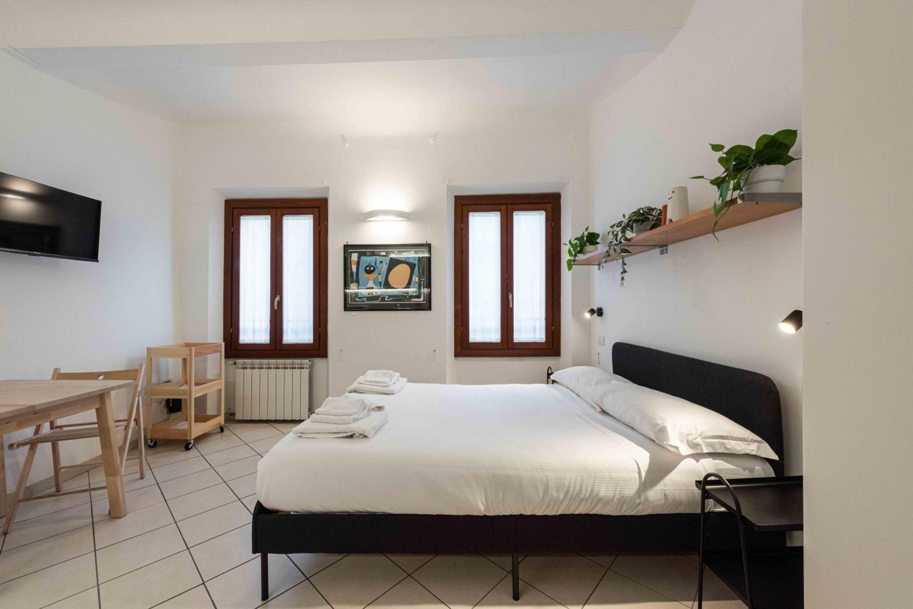 Ariento Apartments By MMega