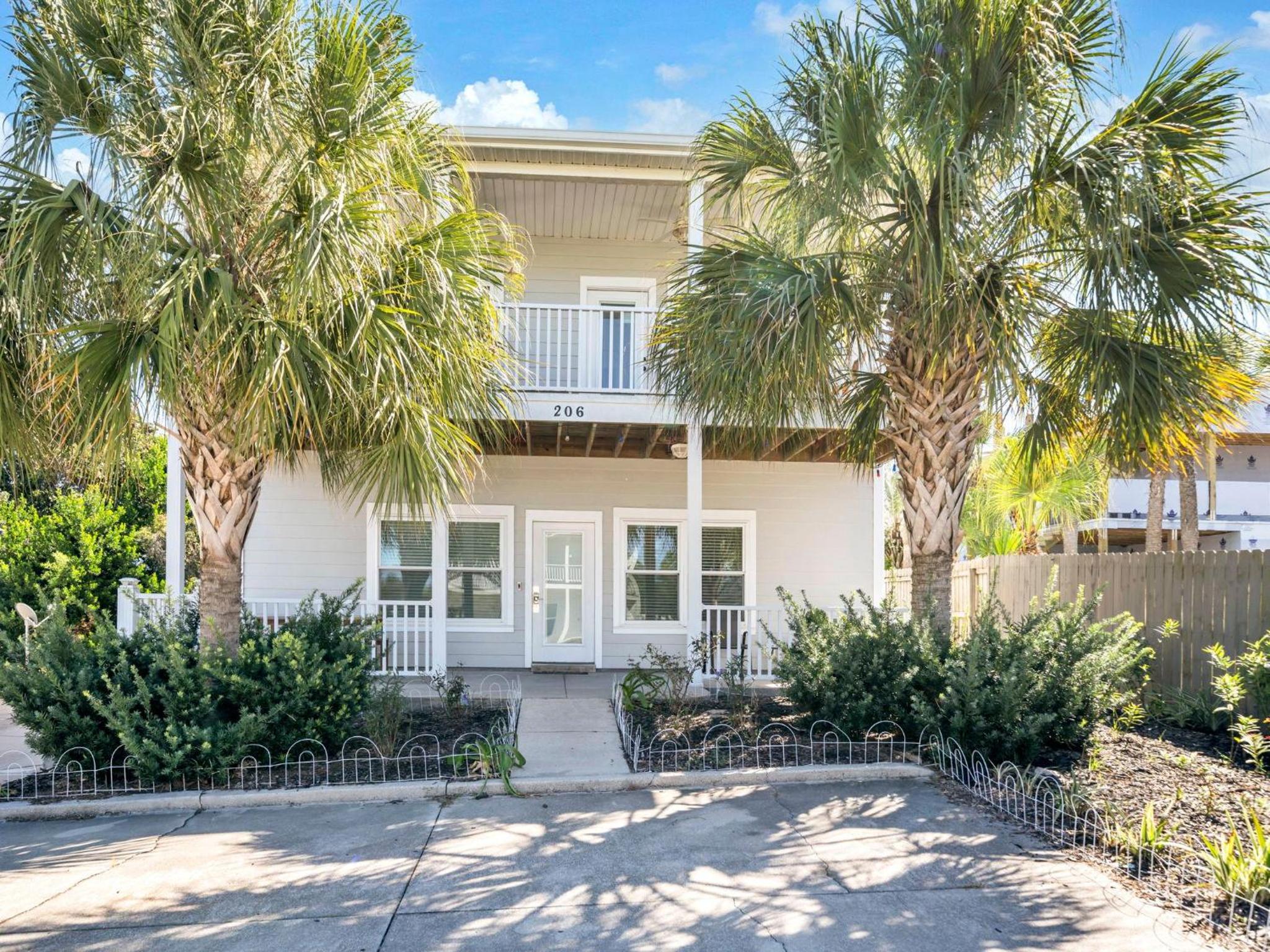 2 Palms B