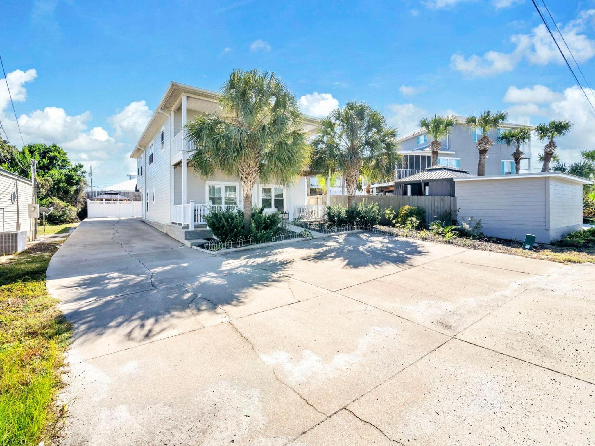 2 Palms B