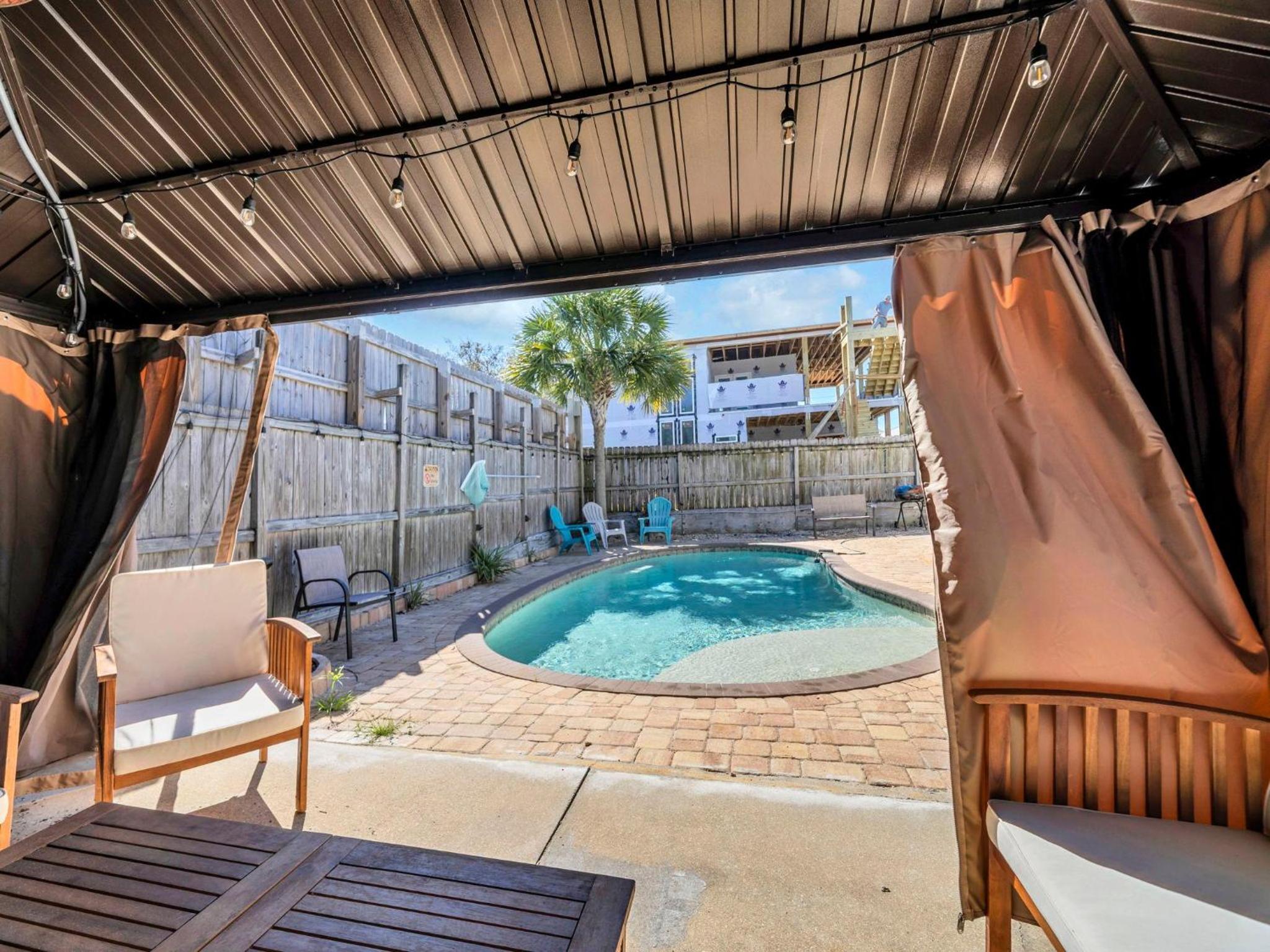 2 Palms B