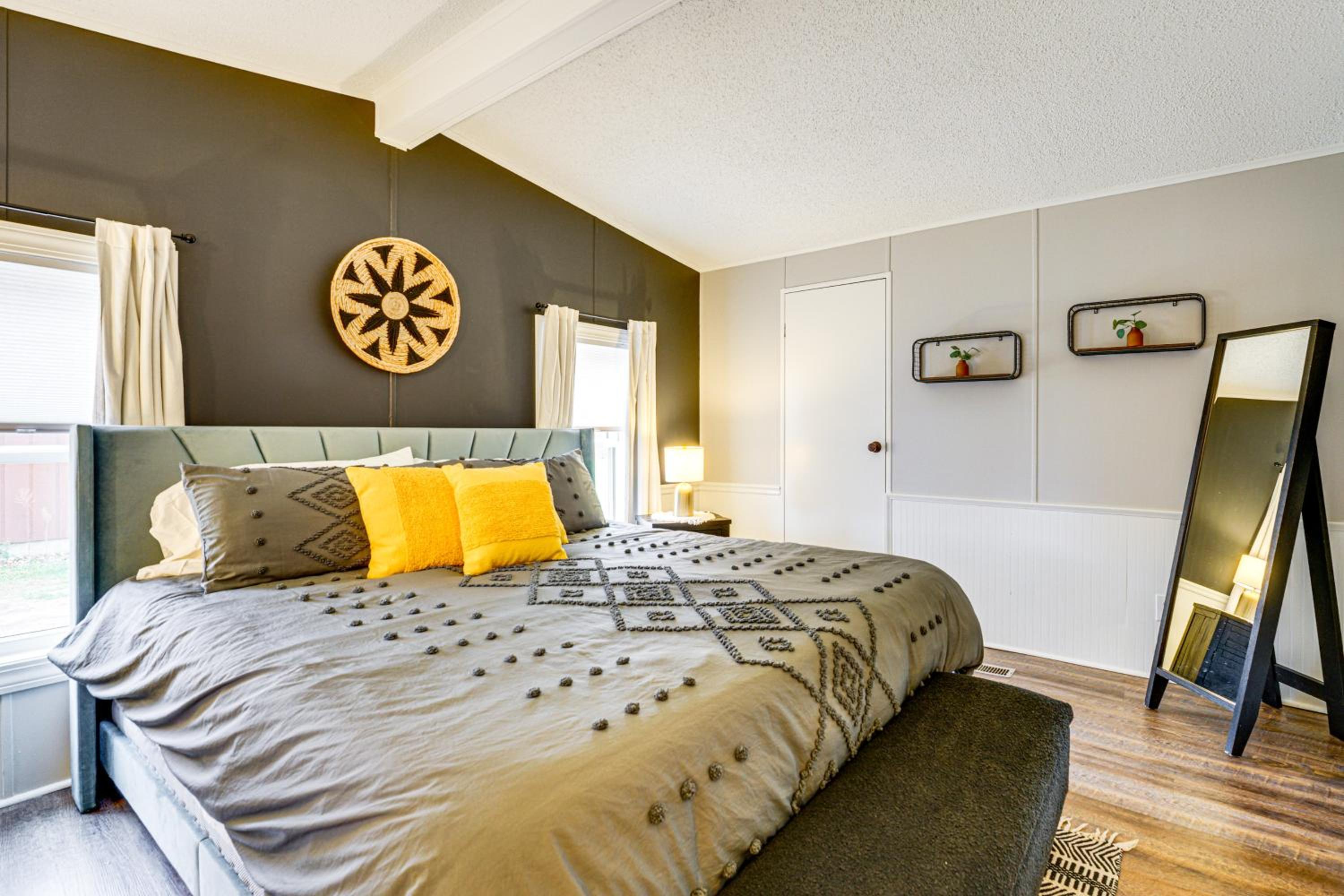 6 Mi to State Harbor! Stylish Port Austin Home
