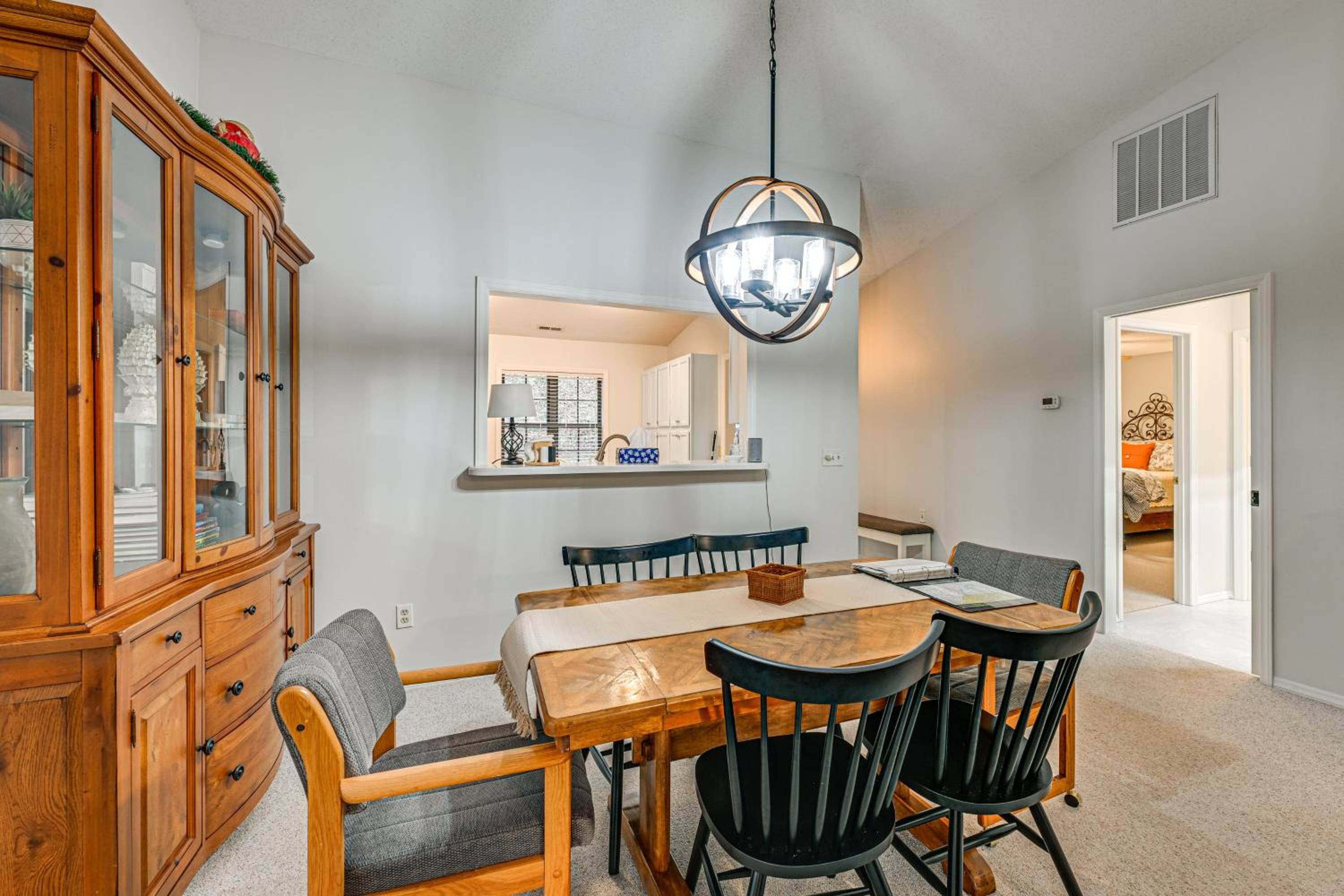 Golf Course and Mtn Views Franklin Family Condo