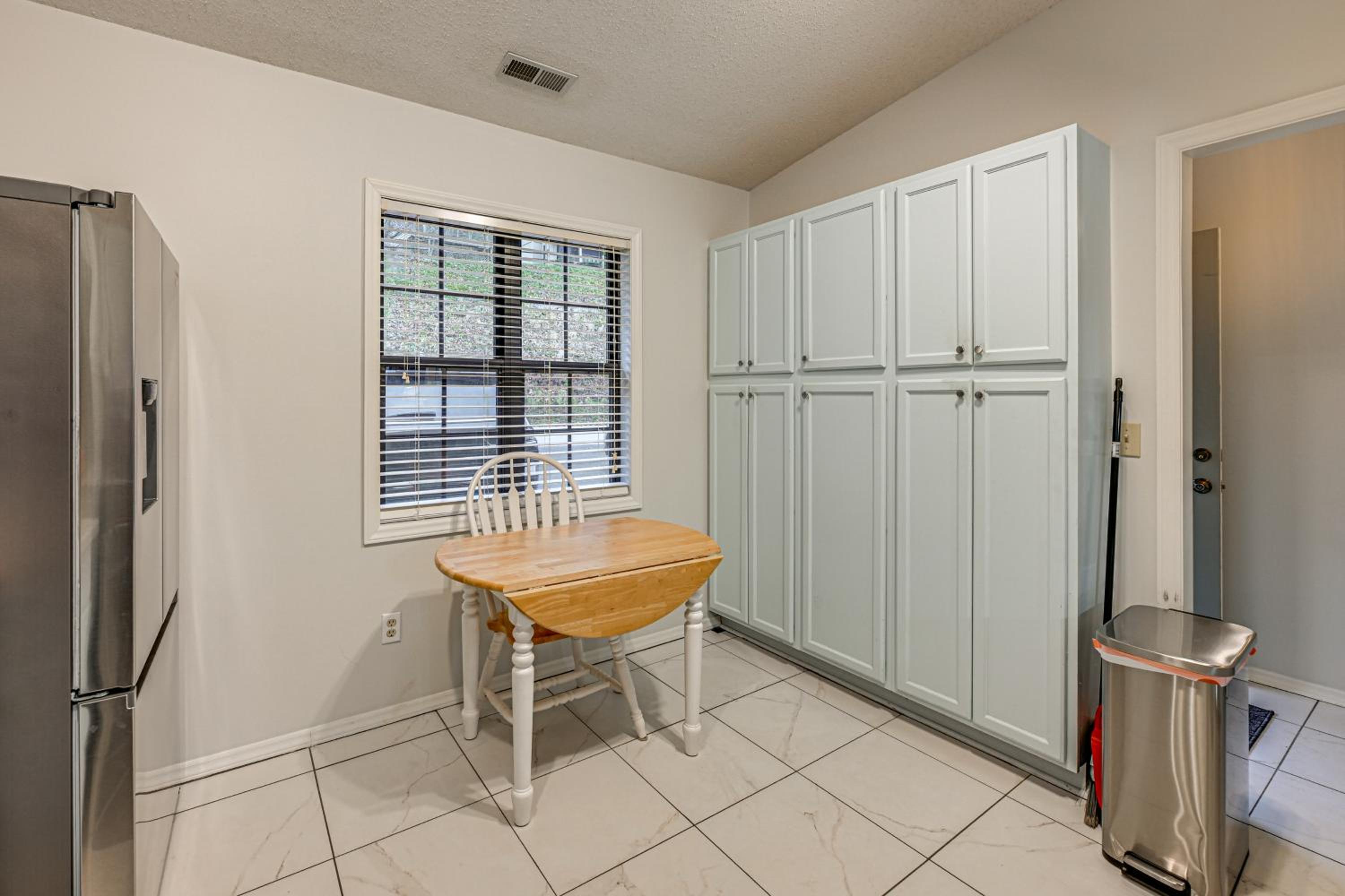 Golf Course and Mtn Views Franklin Family Condo