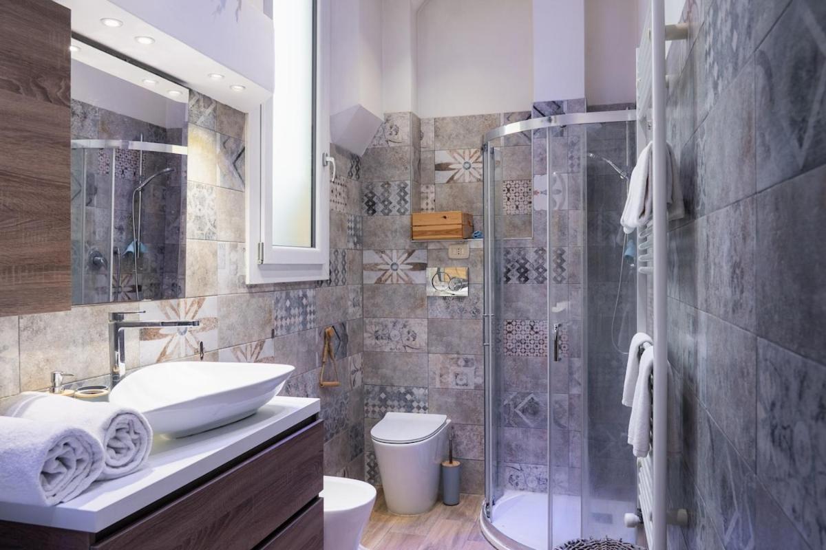 Emilia Suite Home