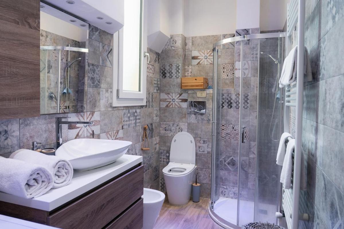 Emilia Suite Home