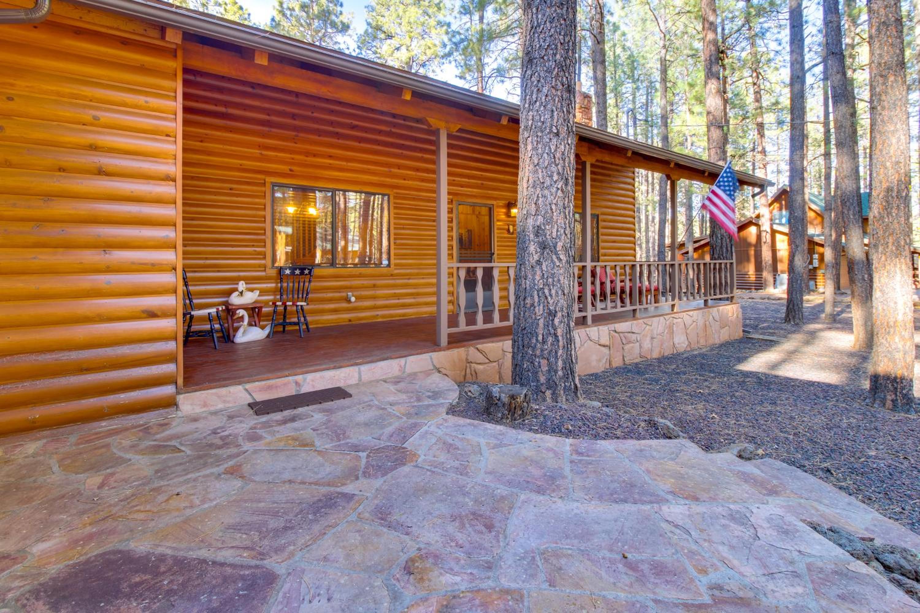 Bears Den 2 Mi to Pinetop CC Ski, Sled, Hike!